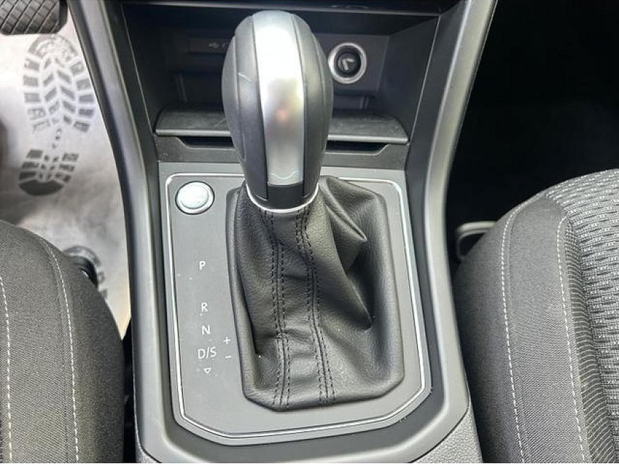 VW Touran (2025) - Photo 14