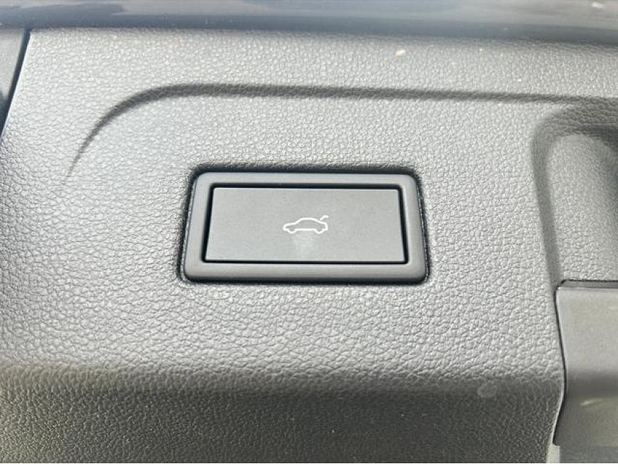 VW Touran (2025) - Photo 17