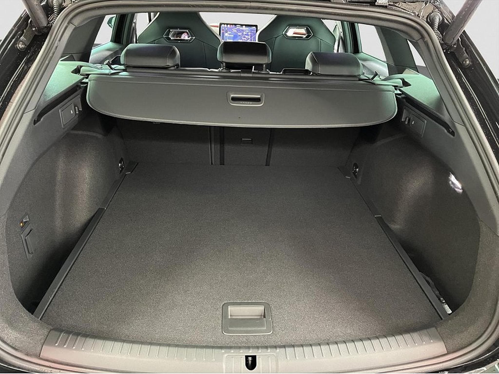 Cupra Leon (2026) - Photo 18