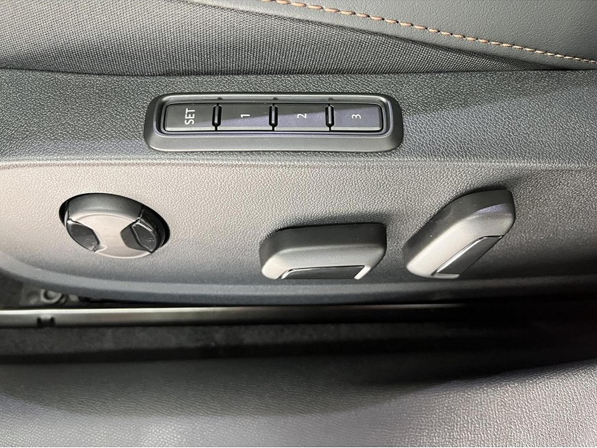 Cupra Leon (2026) - Photo 24