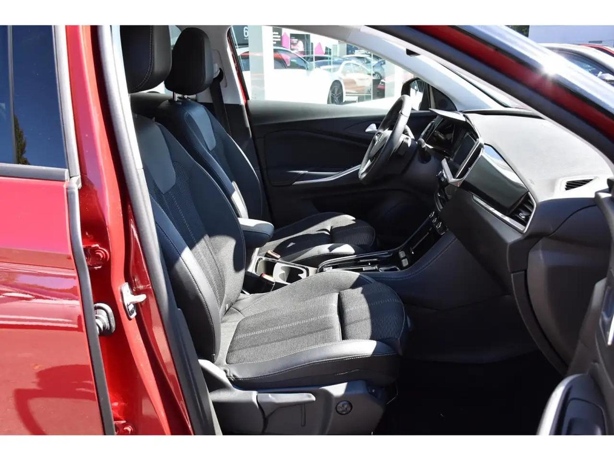 Opel Grandland (2024) - Foto 7