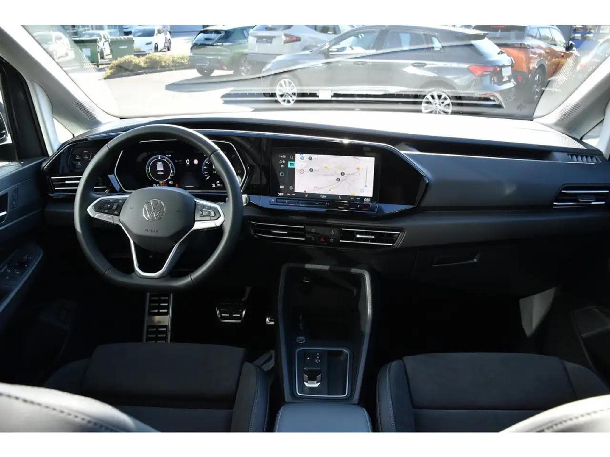 VW Caddy (2025) - Foto 9