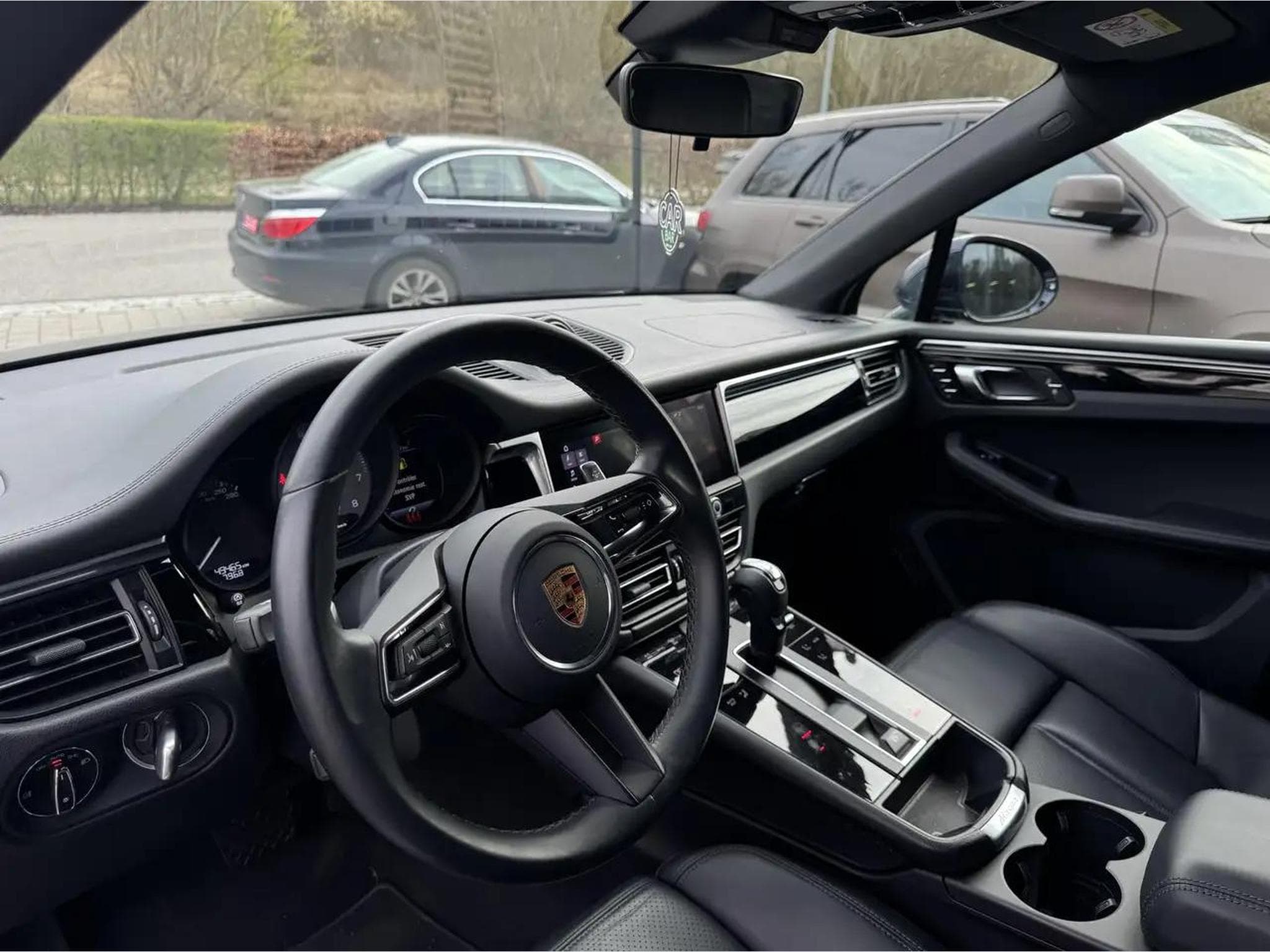 Porsche Macan (2021) - Photo 9