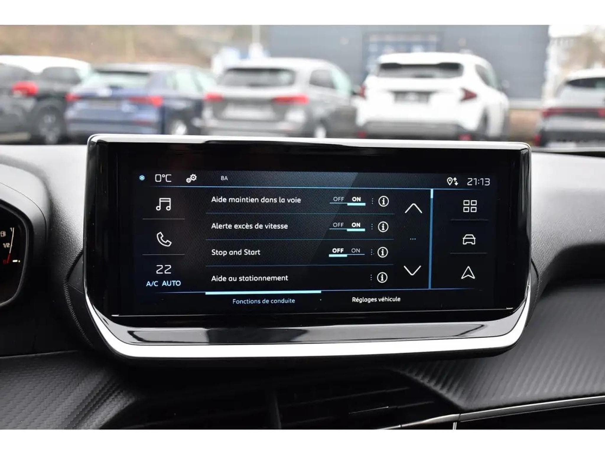 Peugeot 2008 (2025) - Photo 12