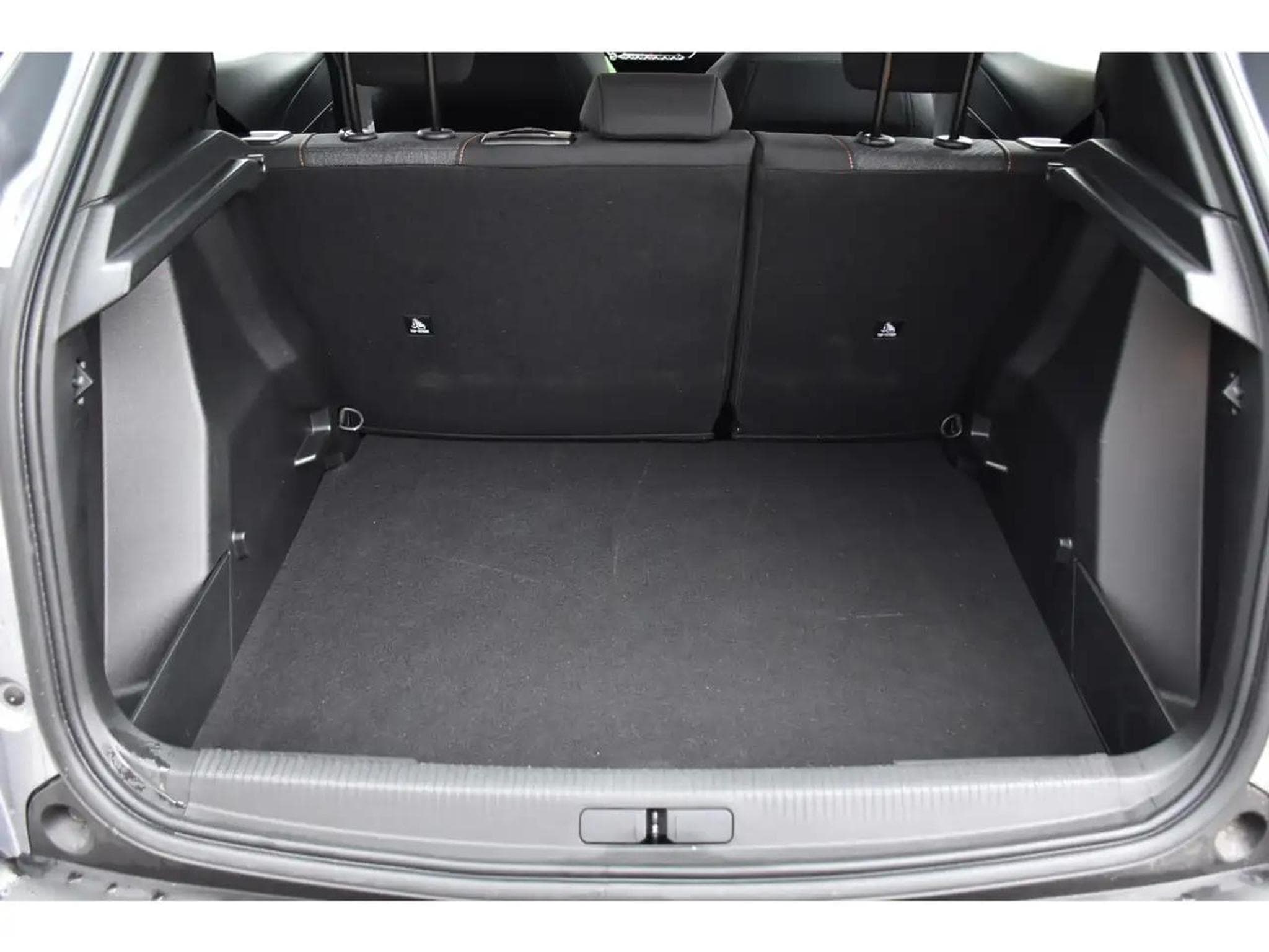 Peugeot 2008 (2025) - Photo 17