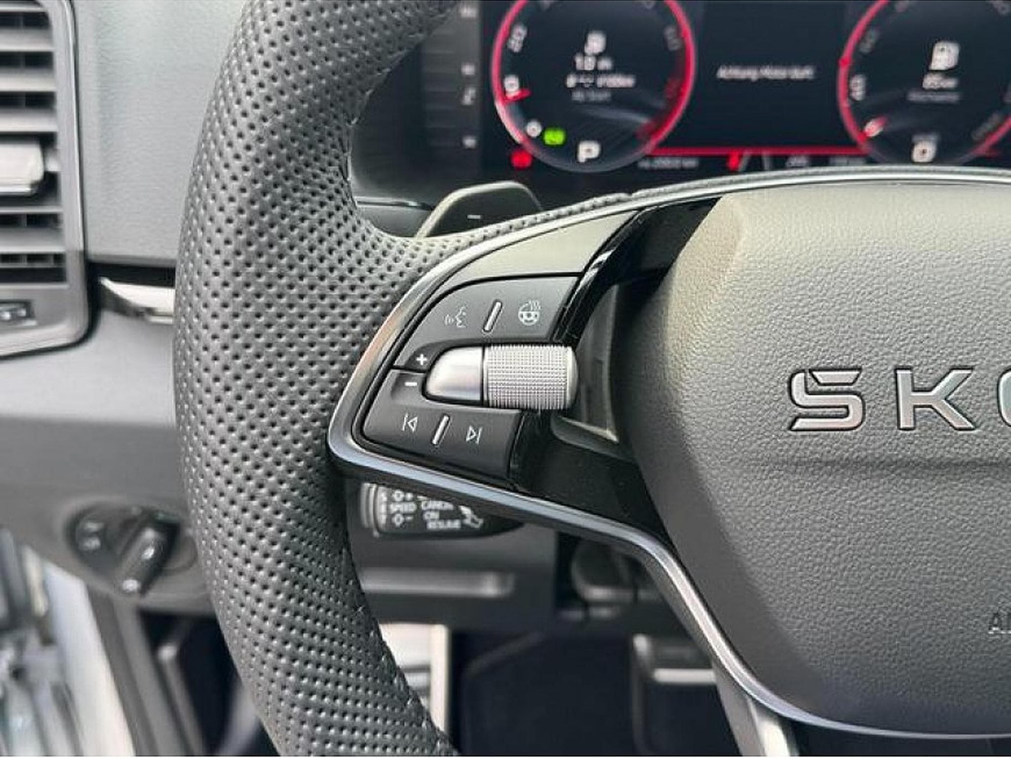 Skoda Karoq (2026) - Photo 11