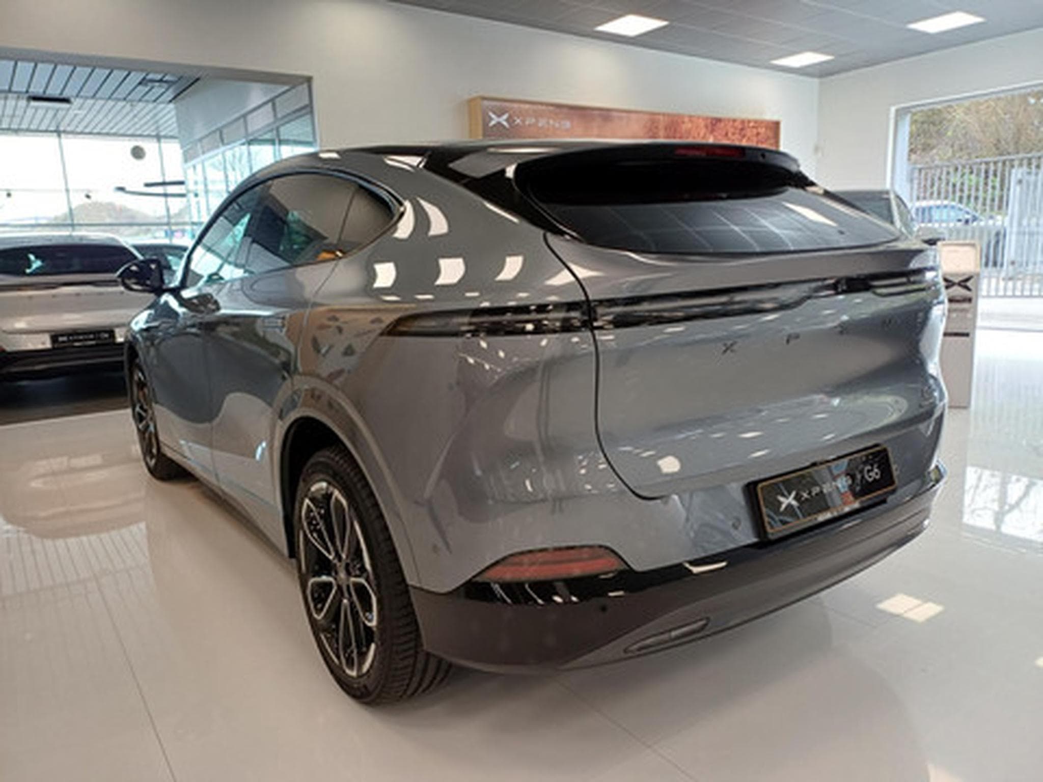 Xpeng G6 New AWD Performan BEV 81KWH Performance AWD (2026) - Photo 6