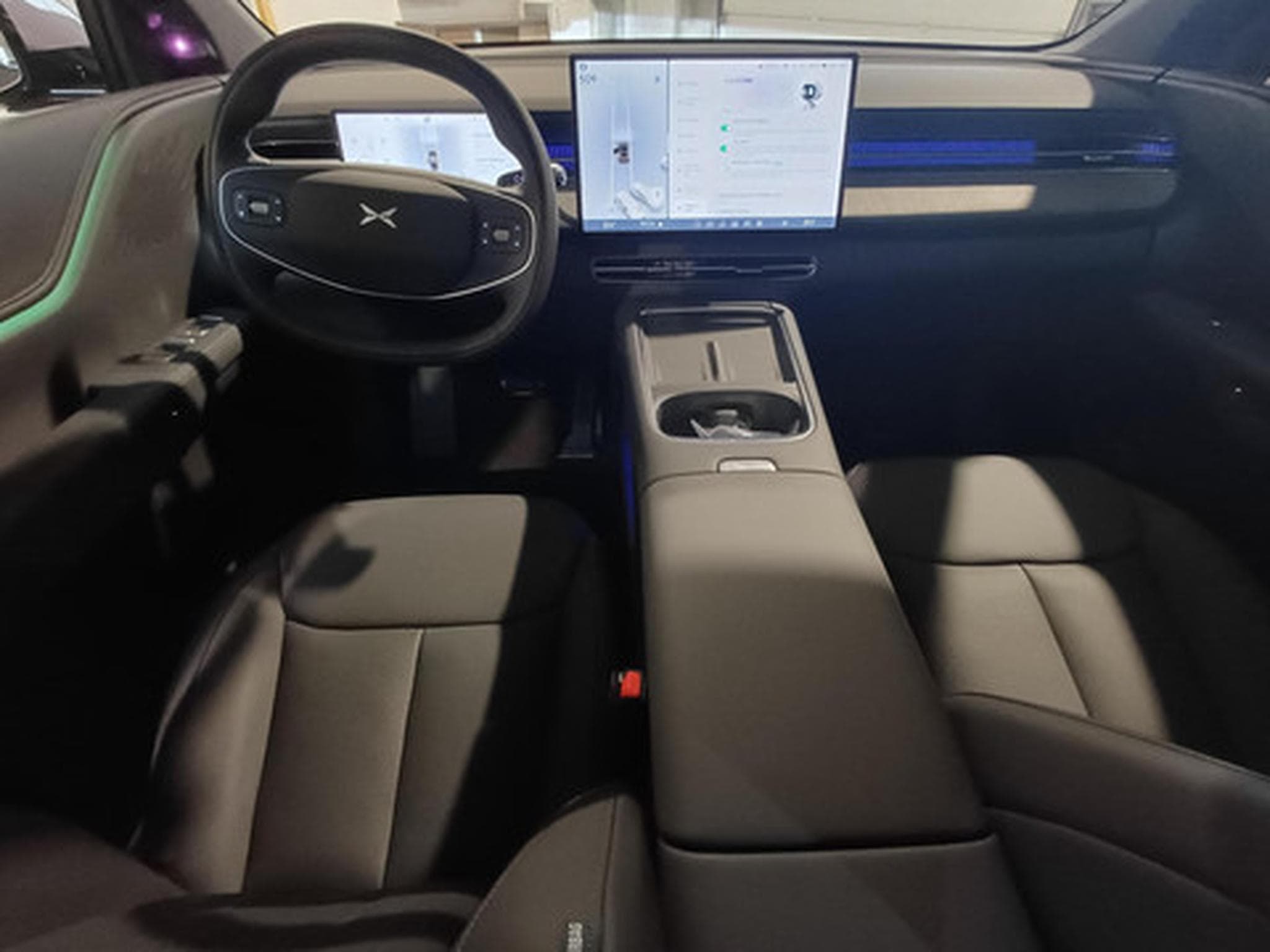 YPENG G6 New AWD Performan 358 KW (2026) - Photo 8