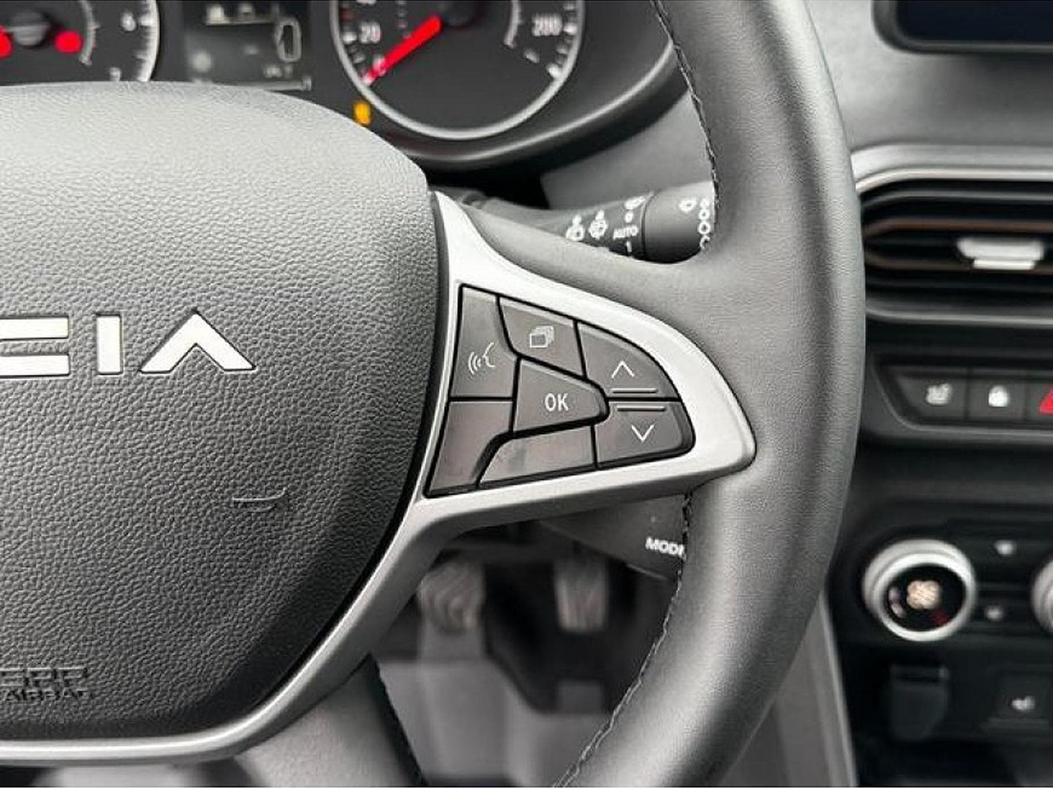 Dacia Jogger (2025) - Photo 14