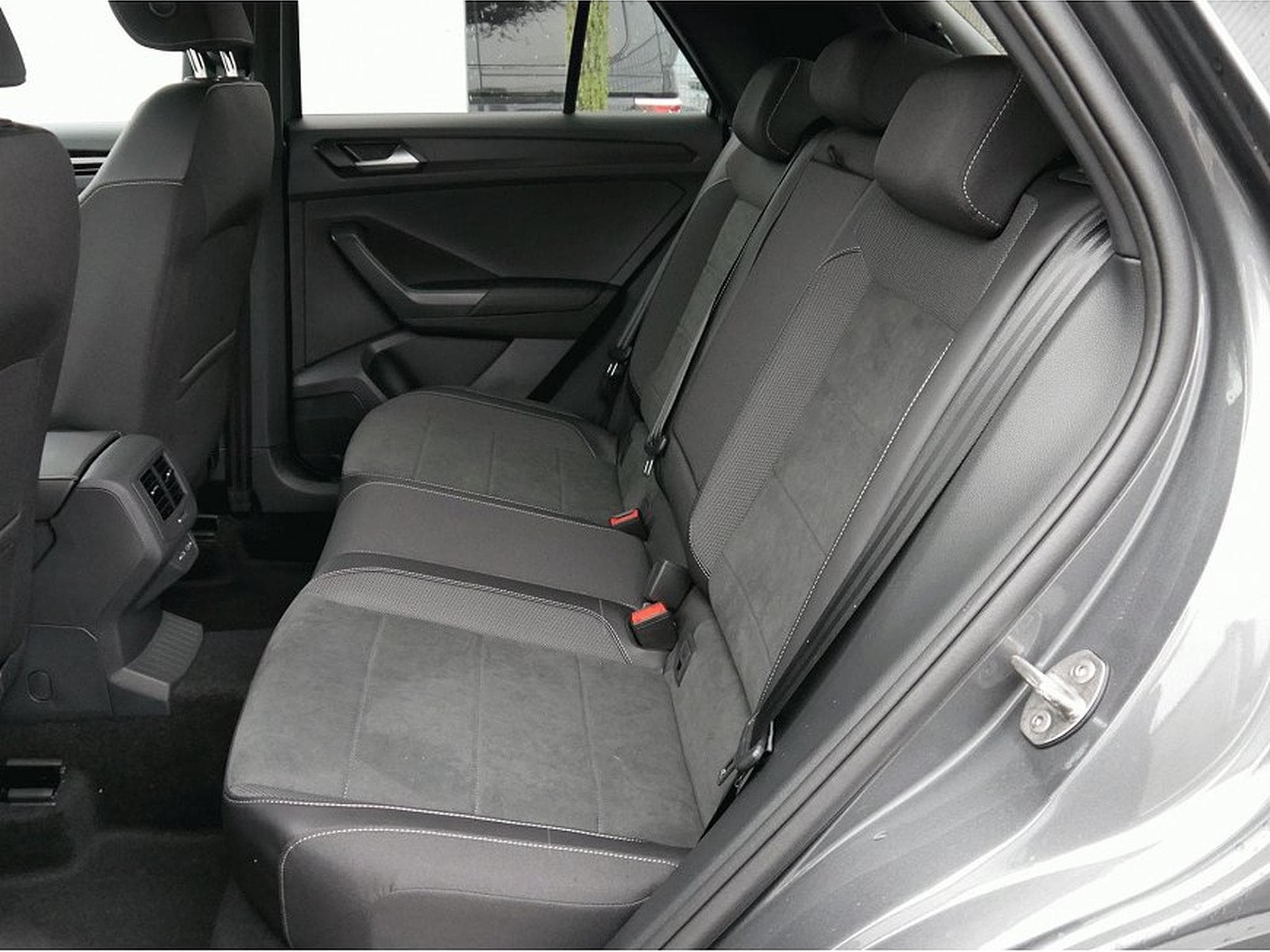 VW T-Roc (2026) - Photo 7