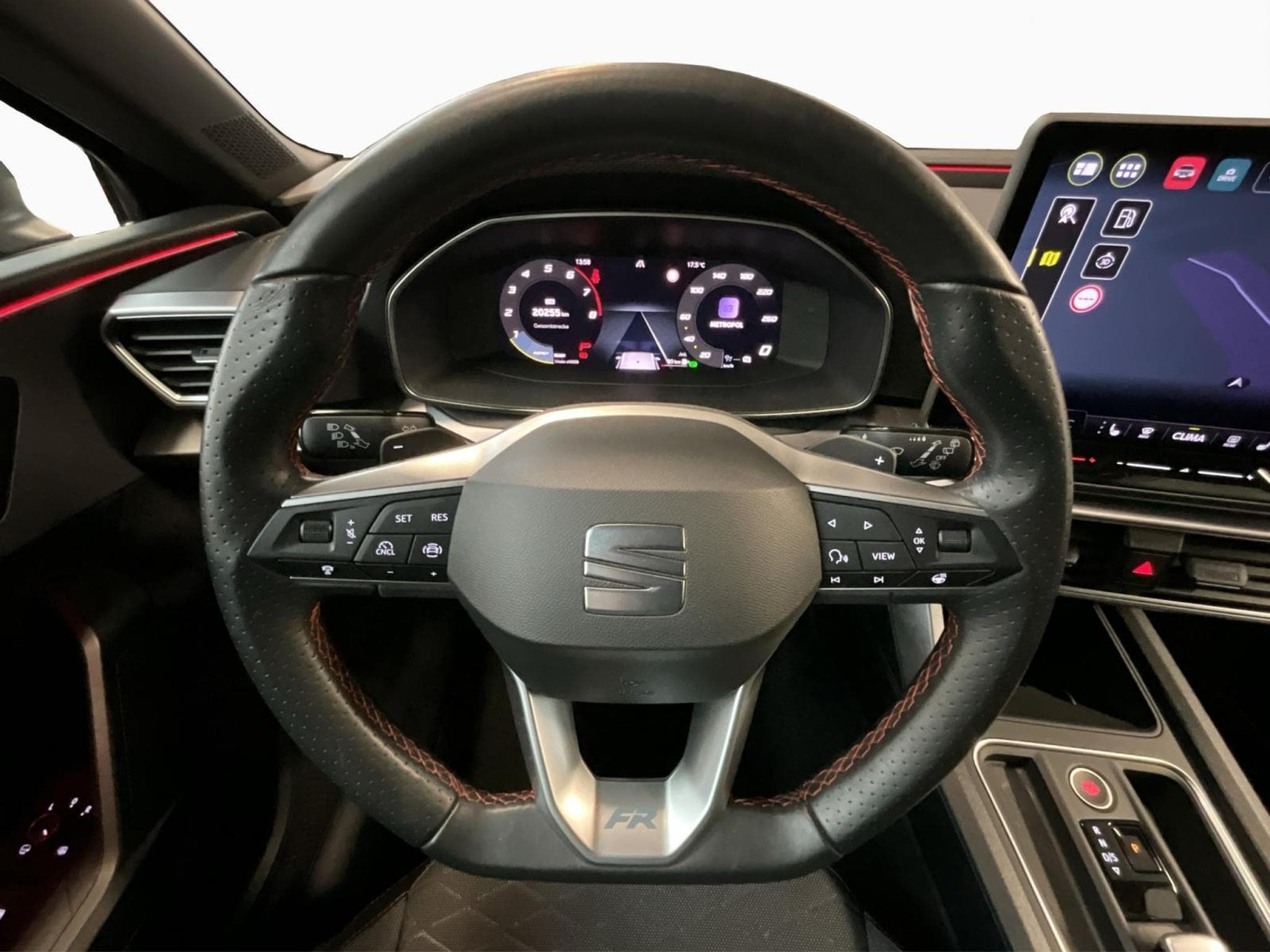 Seat Leon FR+DSG+Led+Navi+Kessy (2025) - Photo 12