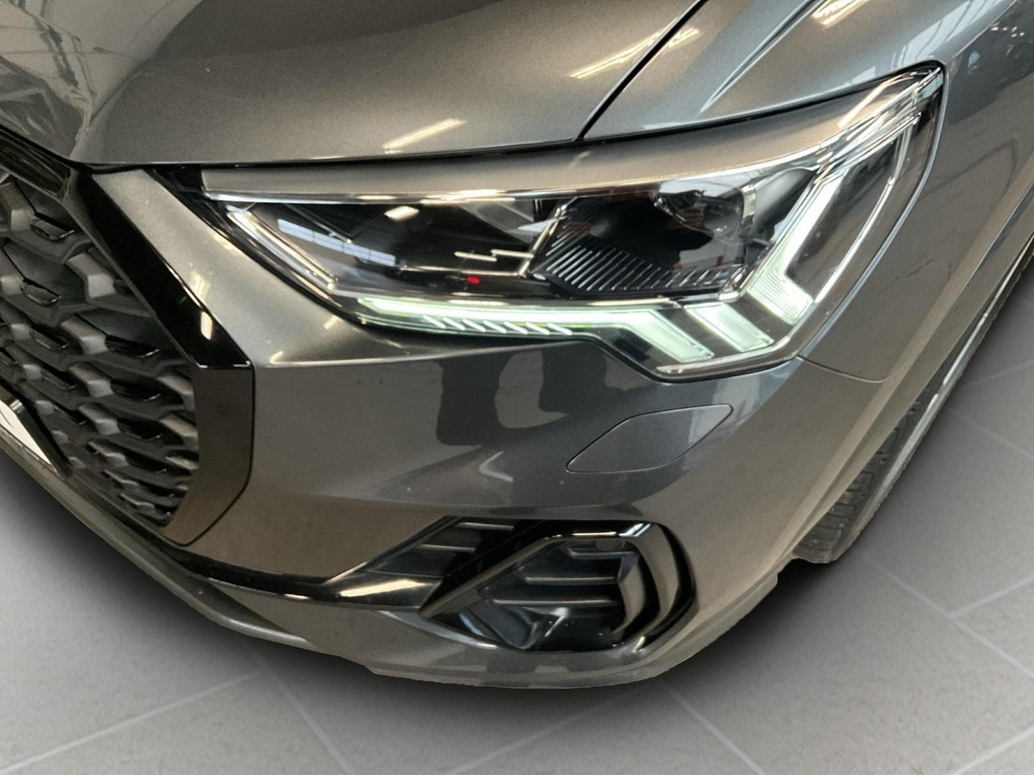 Audi Q3 SB+S-line+S-Tronic+Quattro+40TFSI (2022) - Foto 18