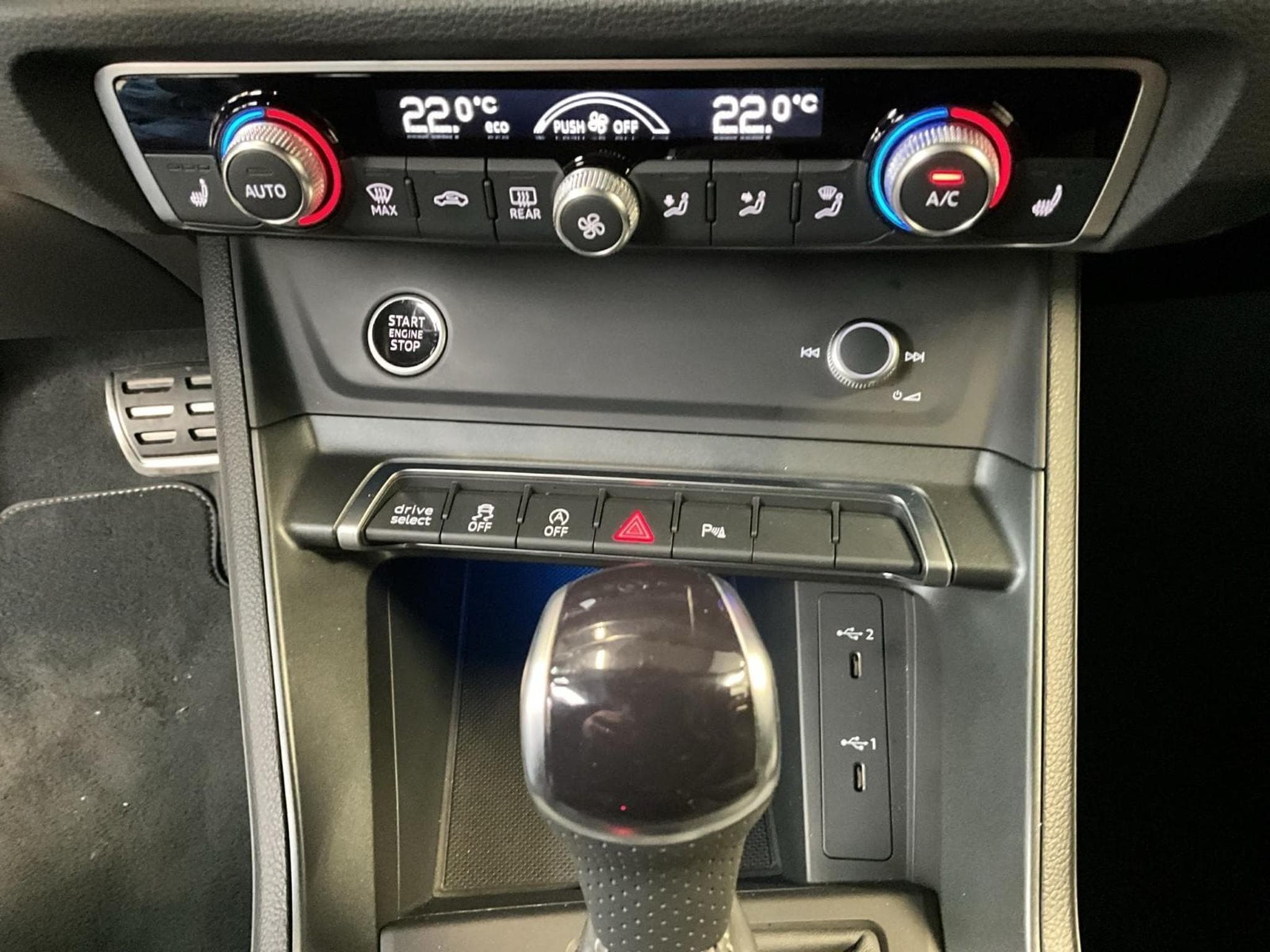 Audi Q3 SB+S-line+S-Tronic+Quattro+40TFSI (2022) - Foto 21