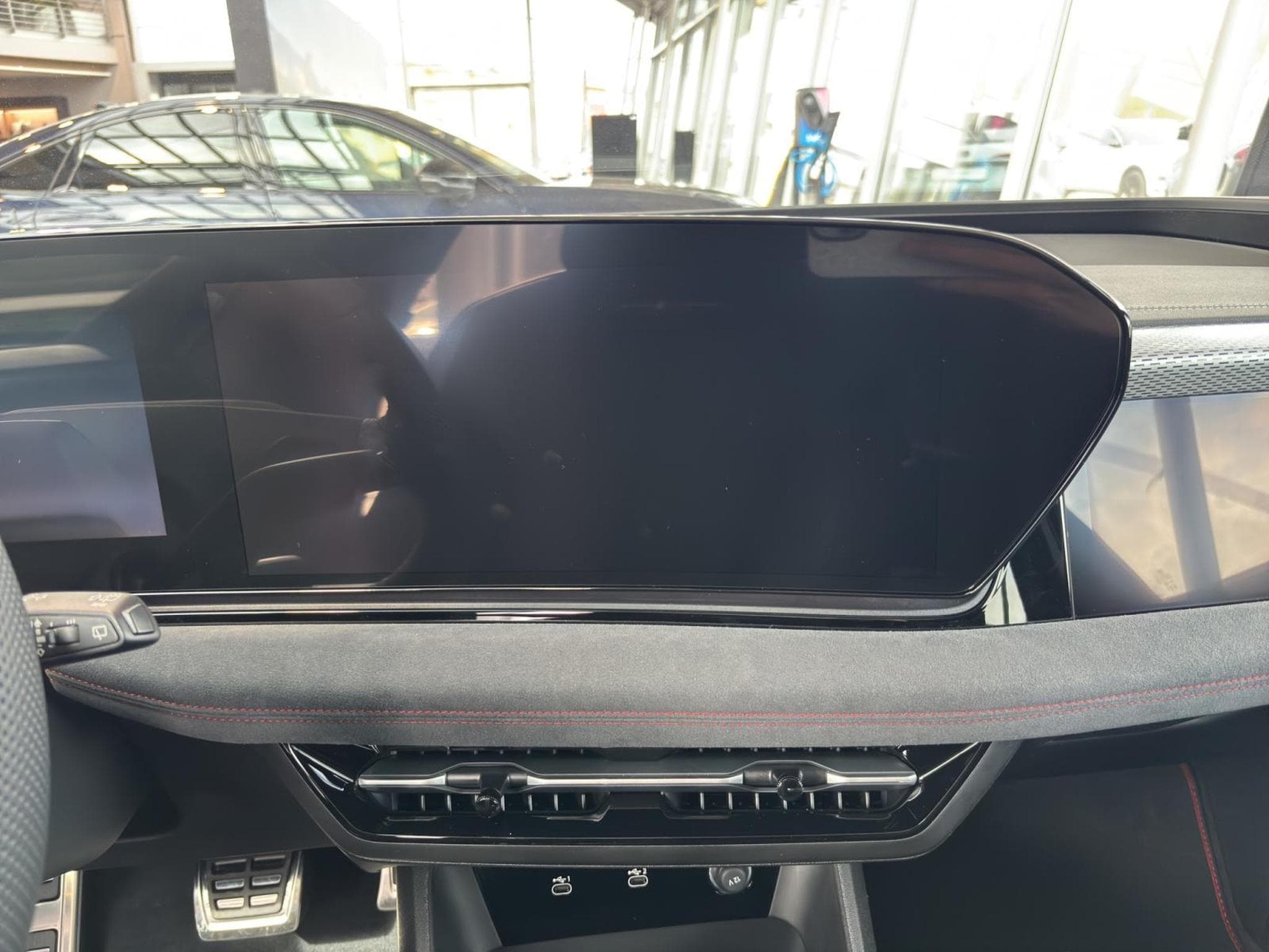 Audi A6 e-tron Avant (2026) - Photo 13