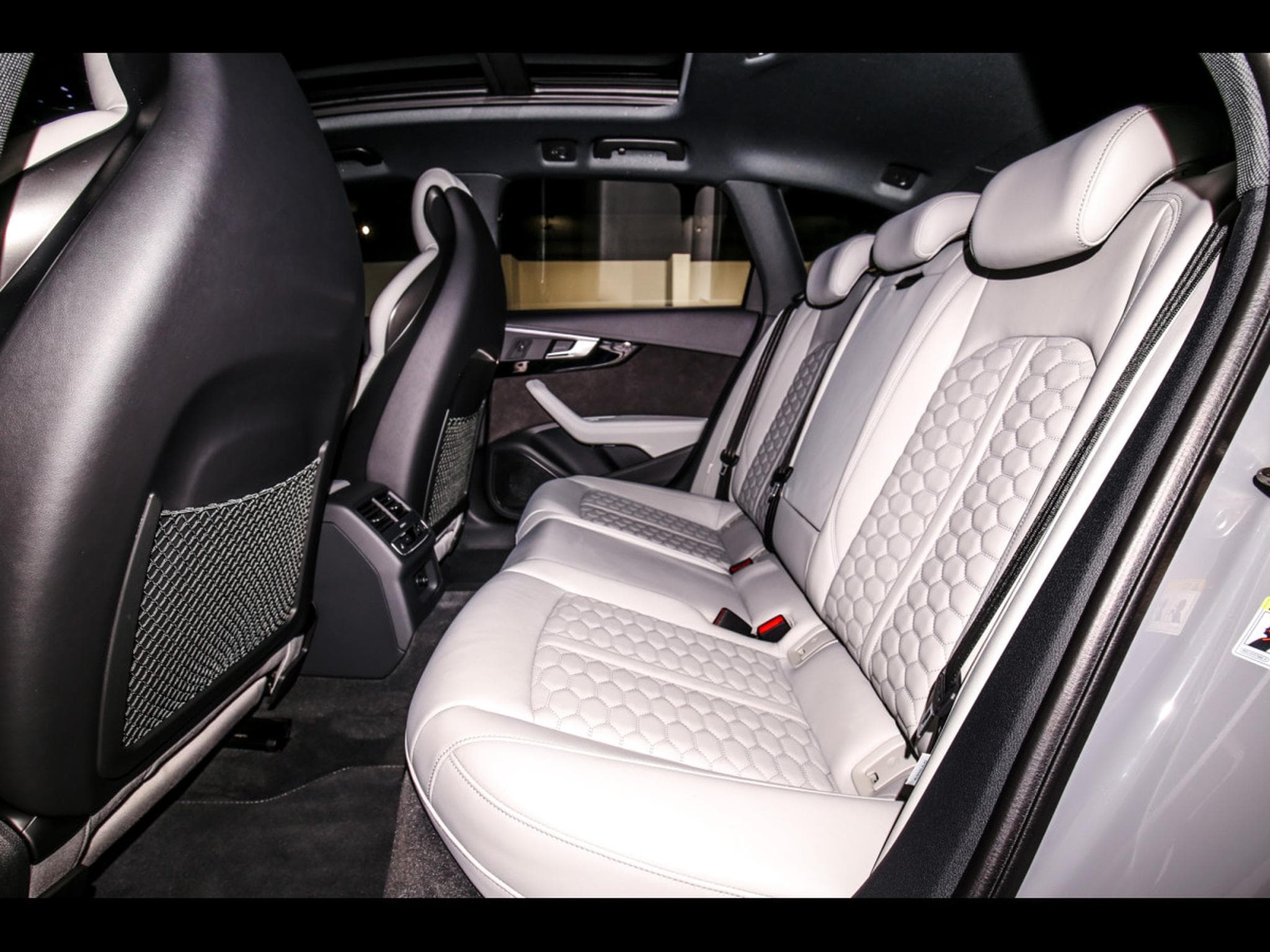 Audi RS4 AVANT 2.9 TFSI QUATTRO TIPTRONIC – PACK DYNAMIQUE (v/max 280 (2018) - Photo 13