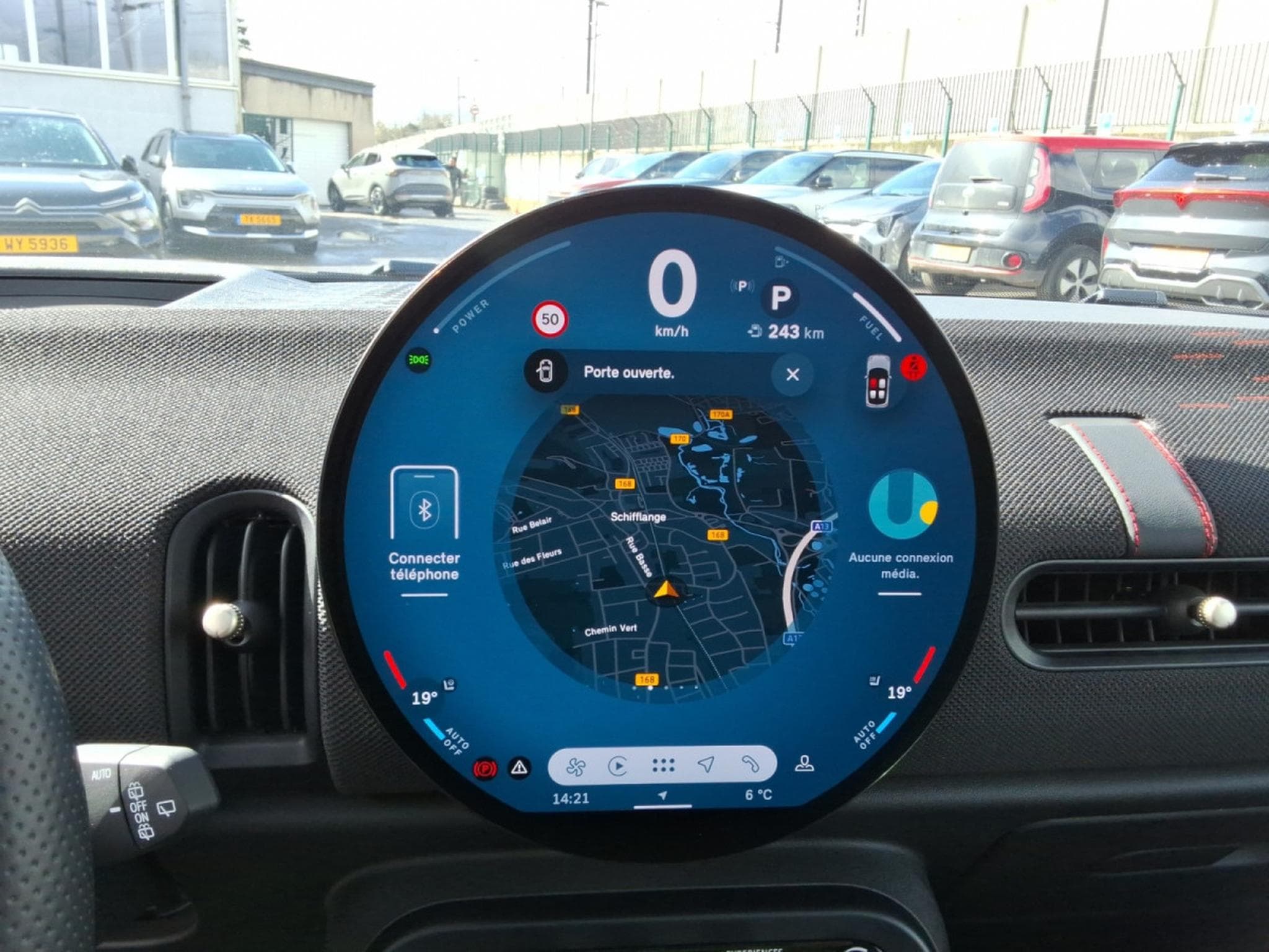 Mini Cooper Mini 1.5A C (2024) - Photo 11