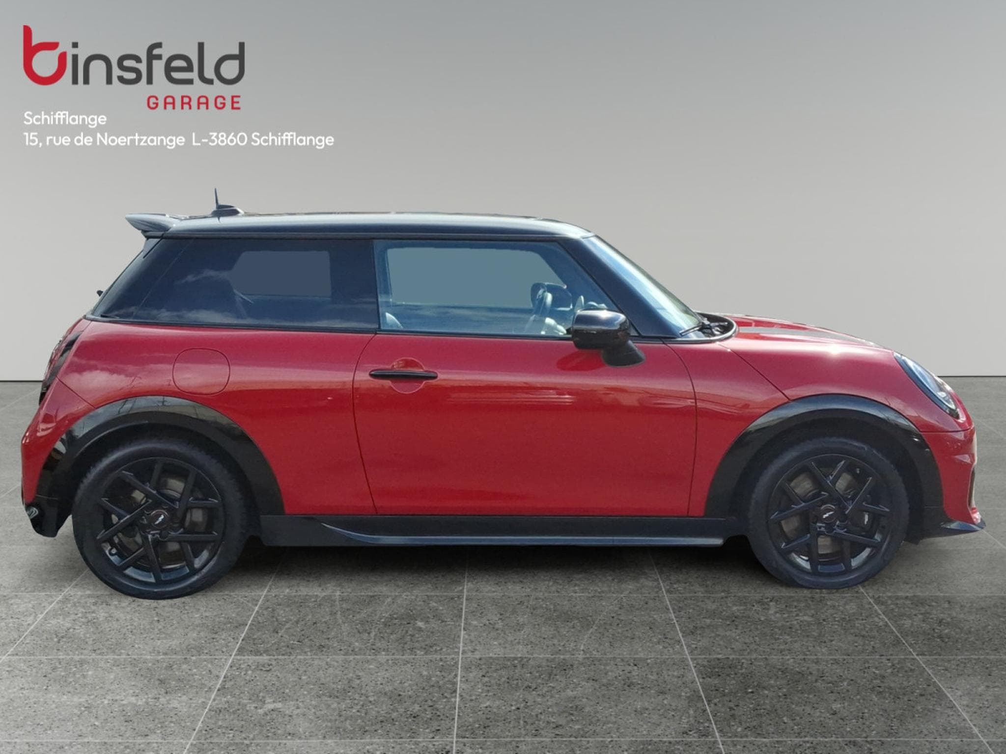 Mini Cooper Mini 1.5A C (2024) - Photo 6