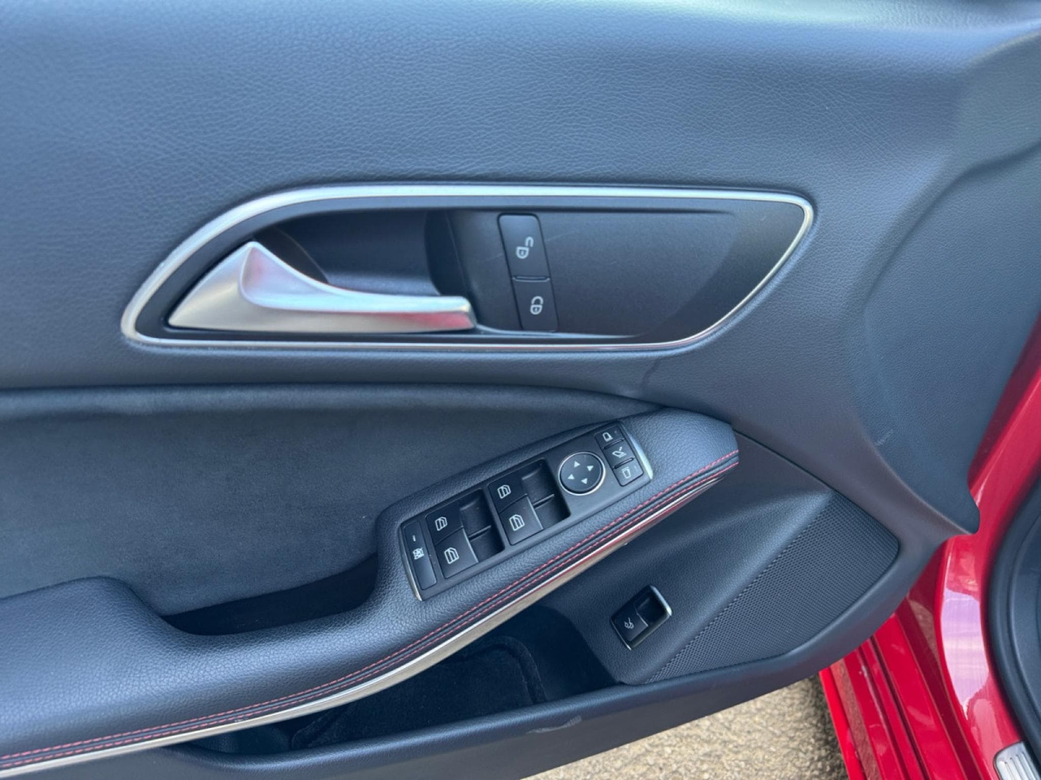 Mercedes CLA 250 Sport (2016) - Photo 13