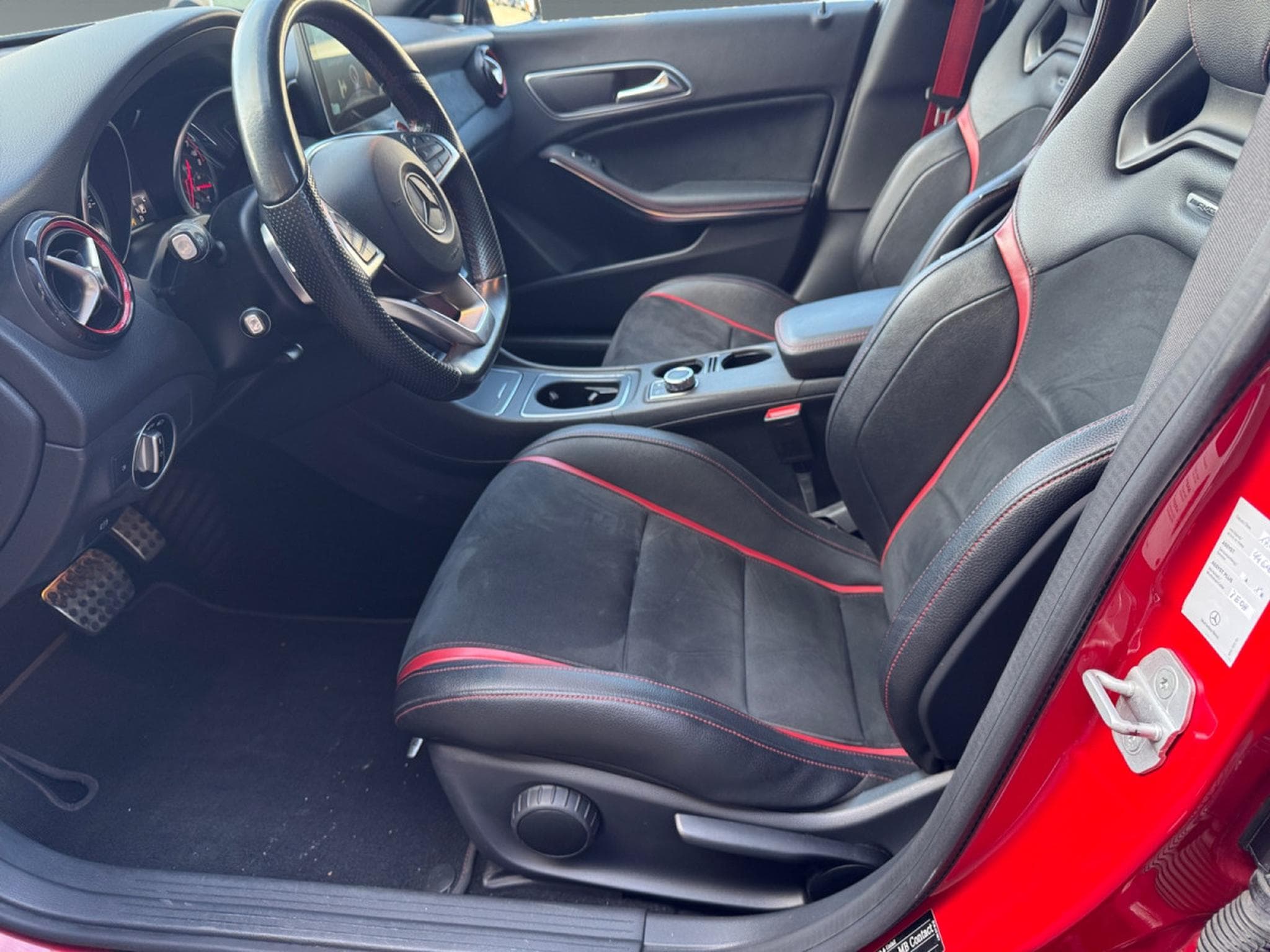 Mercedes CLA 250 Sport (2016) - Photo 14