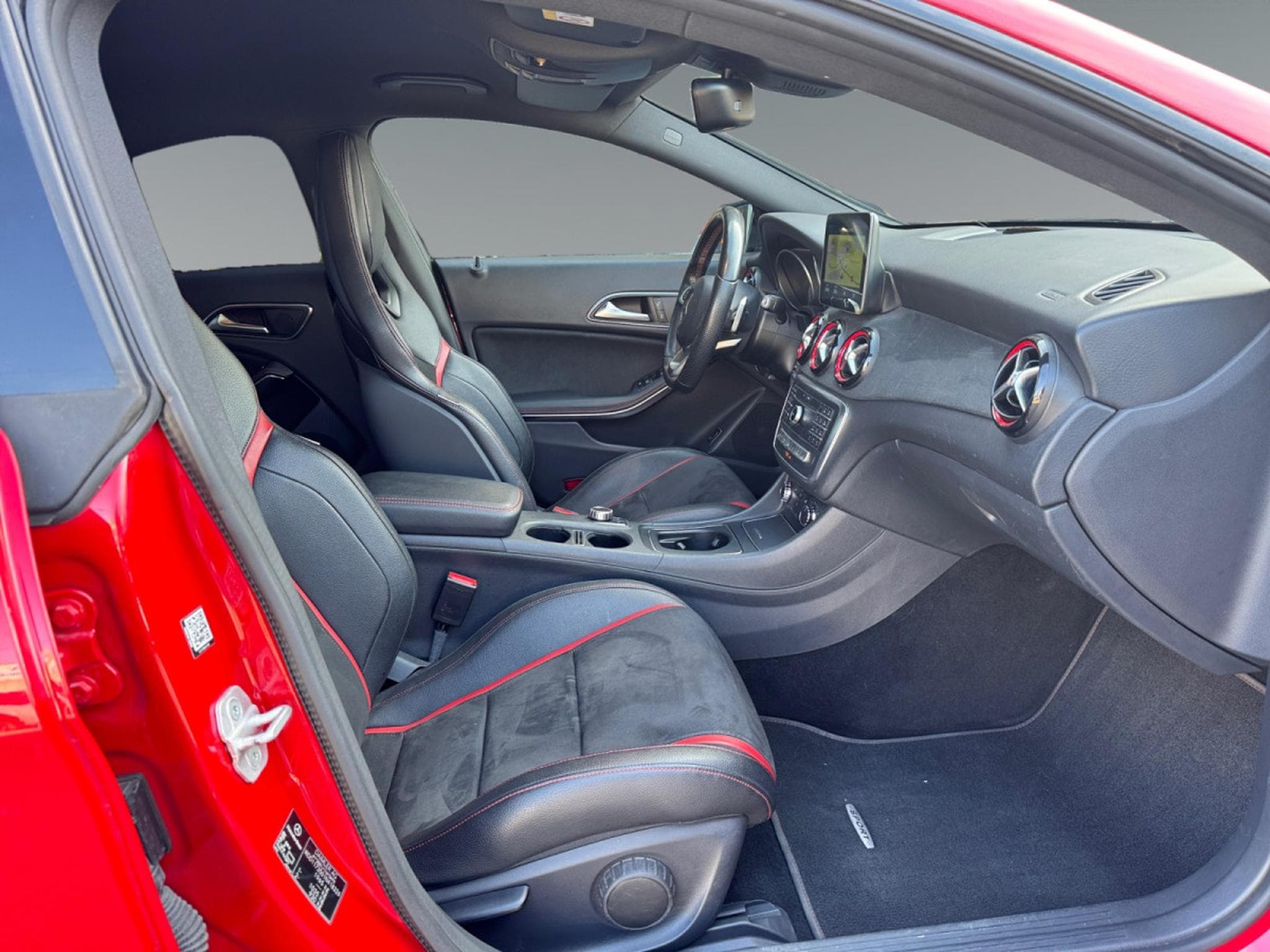 Mercedes CLA 250 Sport (2016) - Photo 7