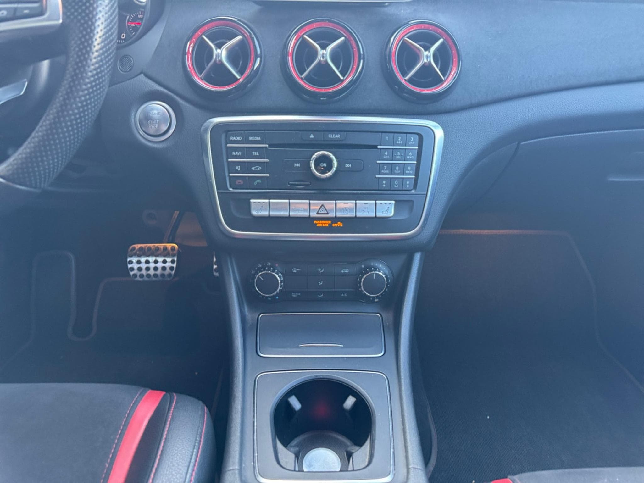 Mercedes CLA 250 Sport (2016) - Photo 9