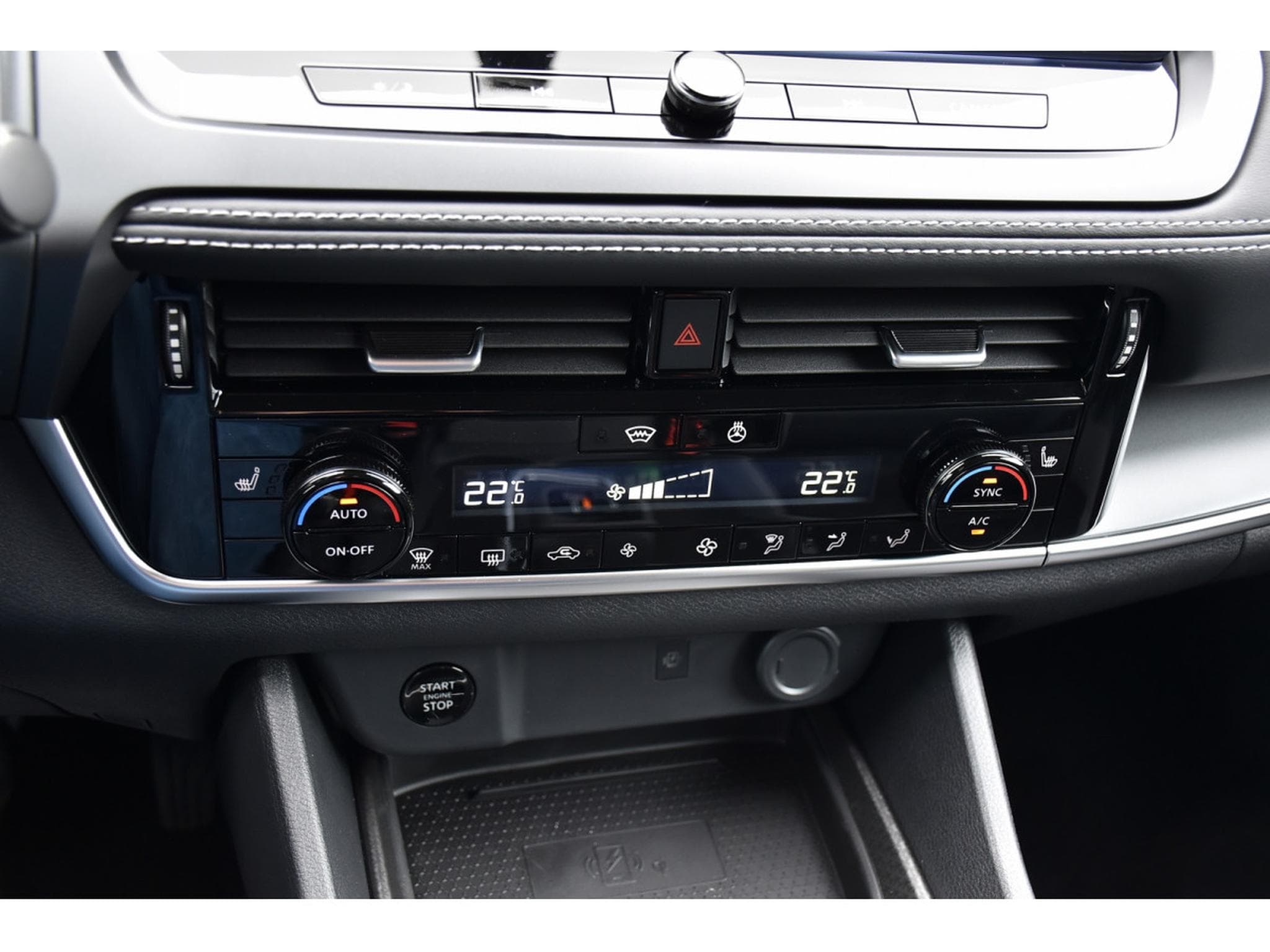 Nissan Qashqai 1.3 DIG-T MHEV N-Connecta Xtronic COLD PACK NEUF (2026) - Photo 18