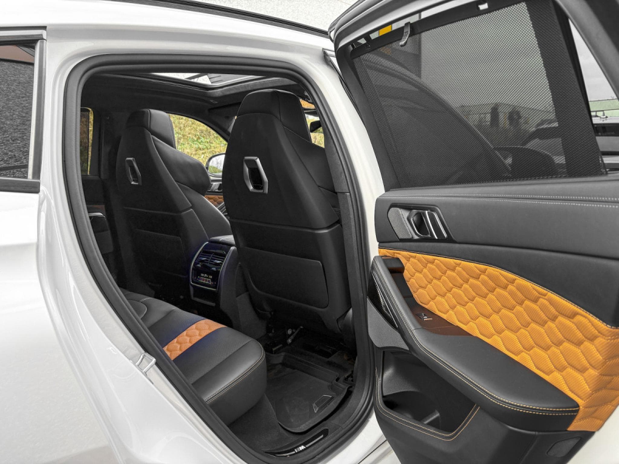 BMW X6M X6 M LCI COMPETITION /VOLL/CARBON/360/HARMAN/AHK (2023) - Photo 21