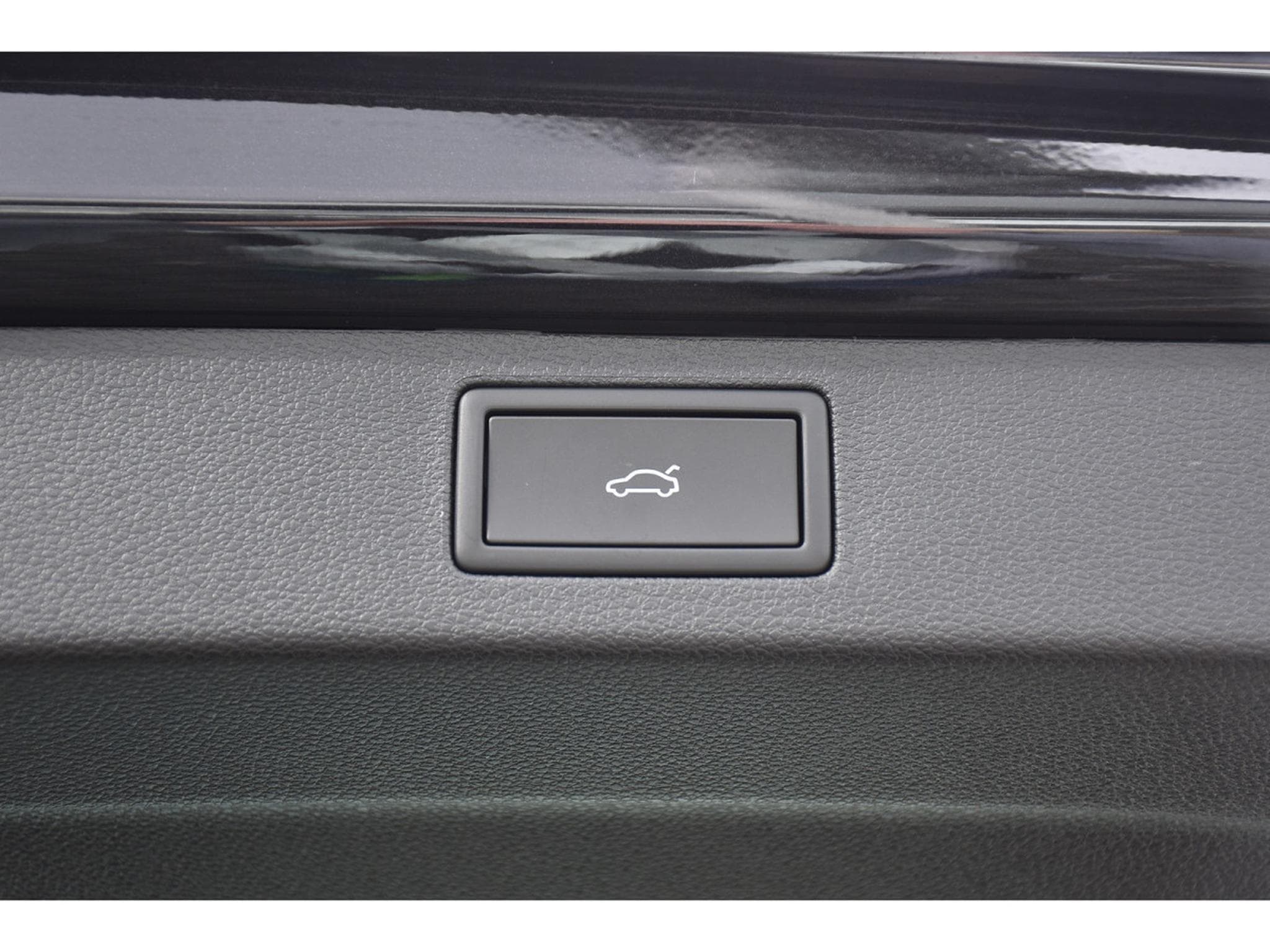 Skoda Kamiq 1.5 TSI Monte Carlo DSG PANO ACC TRAVEL SIDE KESSY NEUF (2026) - Photo 24