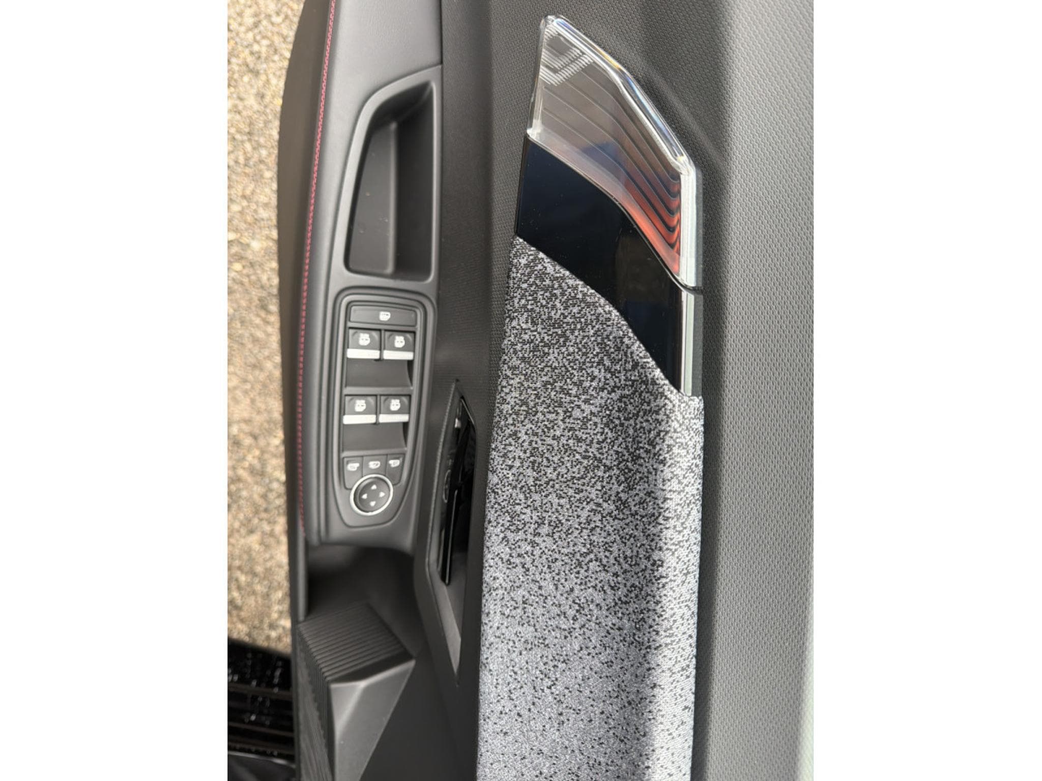 Renault Clio 6 NEW CLIO TECHNO FULL HYBRID E-TECH 160 (2026) - Photo 11