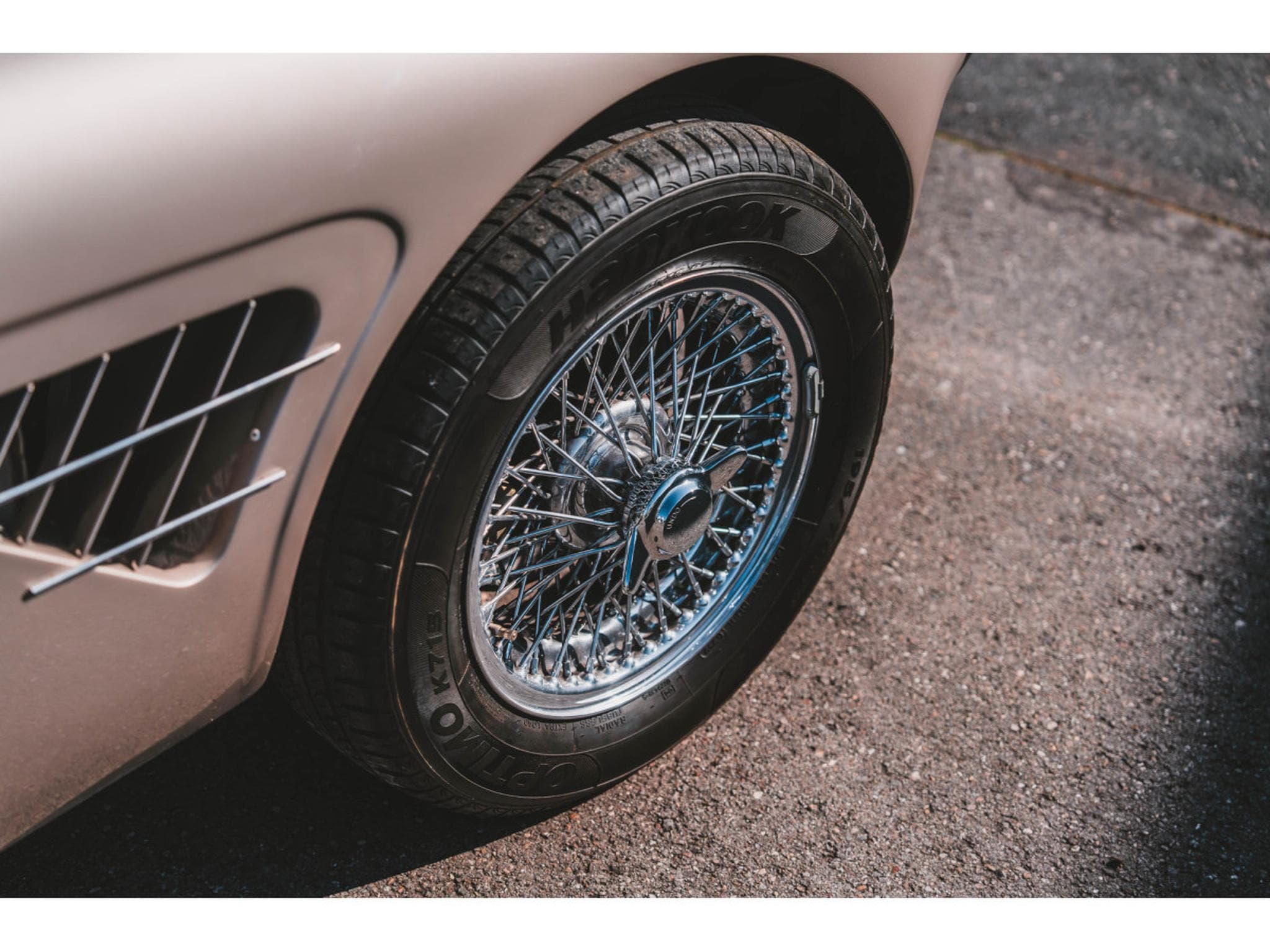 Austin-Healey 3000 BT7 (1970) - Photo 10