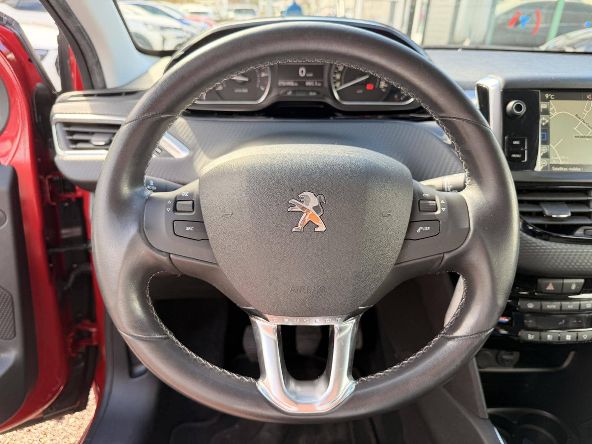 Peugeot 208 1.2 ALLURE 110 S&S (2015) - Photo 14