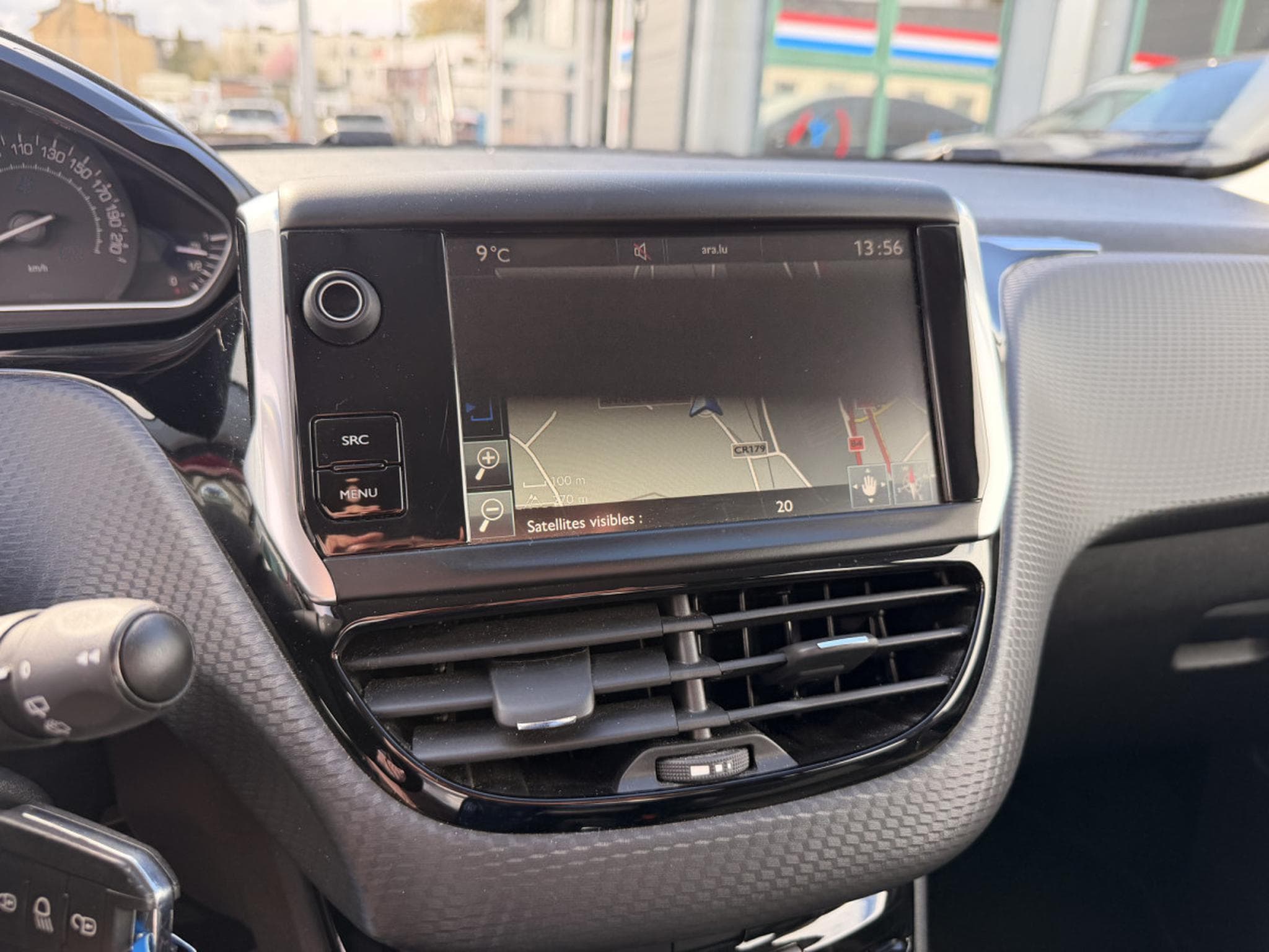 Peugeot 208 1.2 ALLURE 110 S&S (2015) - Photo 15