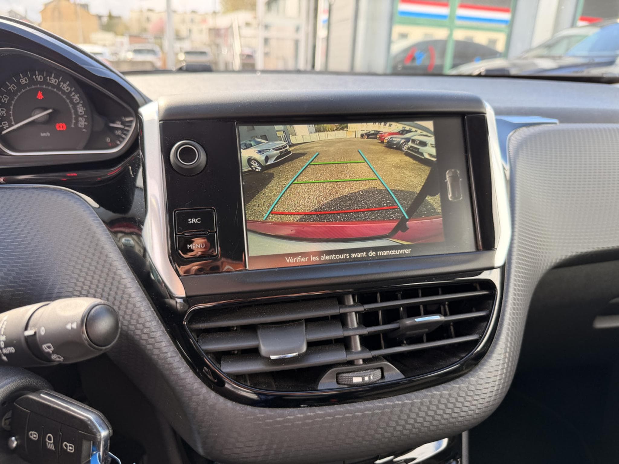 Peugeot 208 1.2 ALLURE 110 S&S (2015) - Photo 18