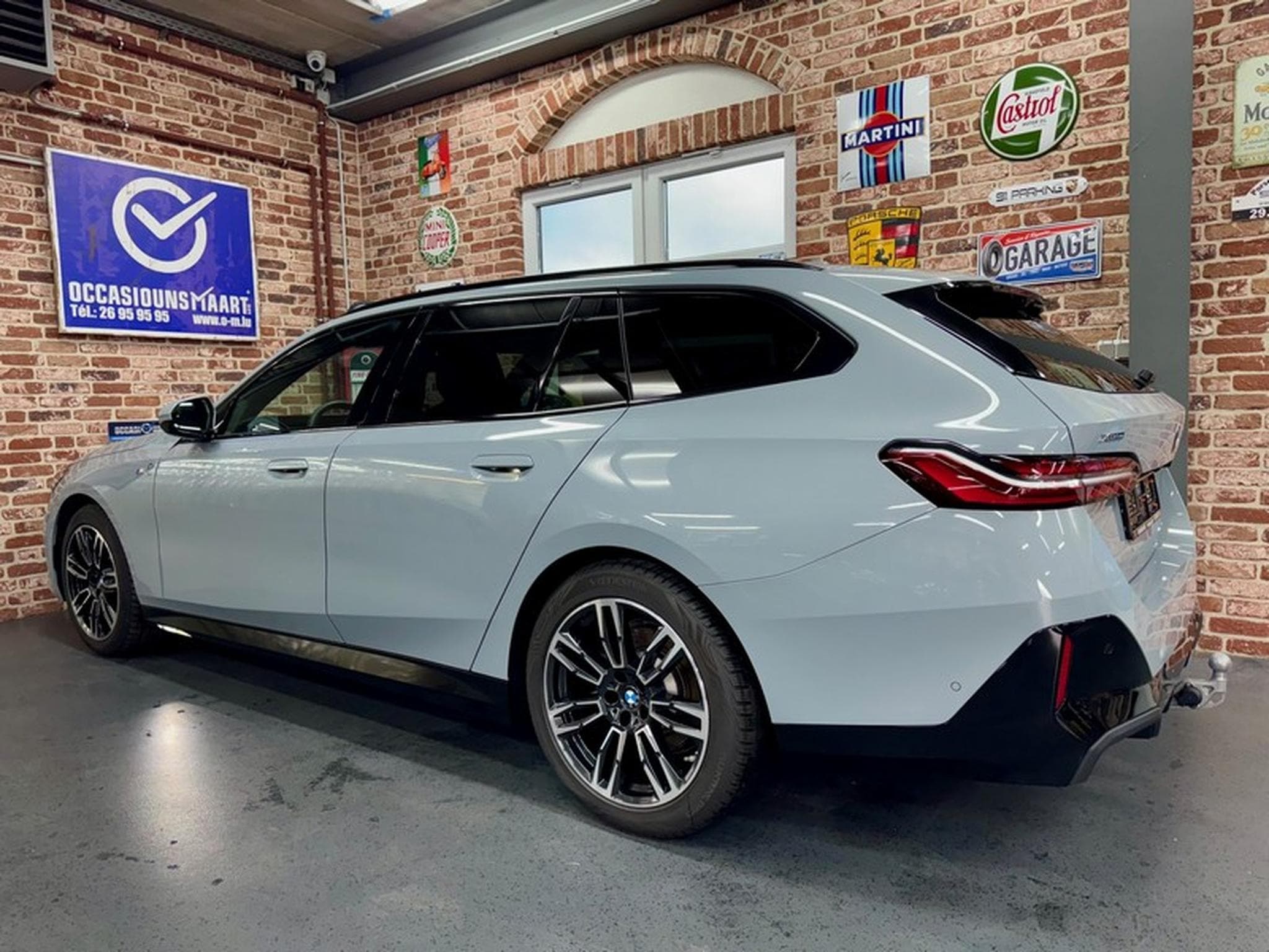 BMW 520 520dA Touring 2.0 197cv Auto xDrive M-SPORT (2025) - Photo 2