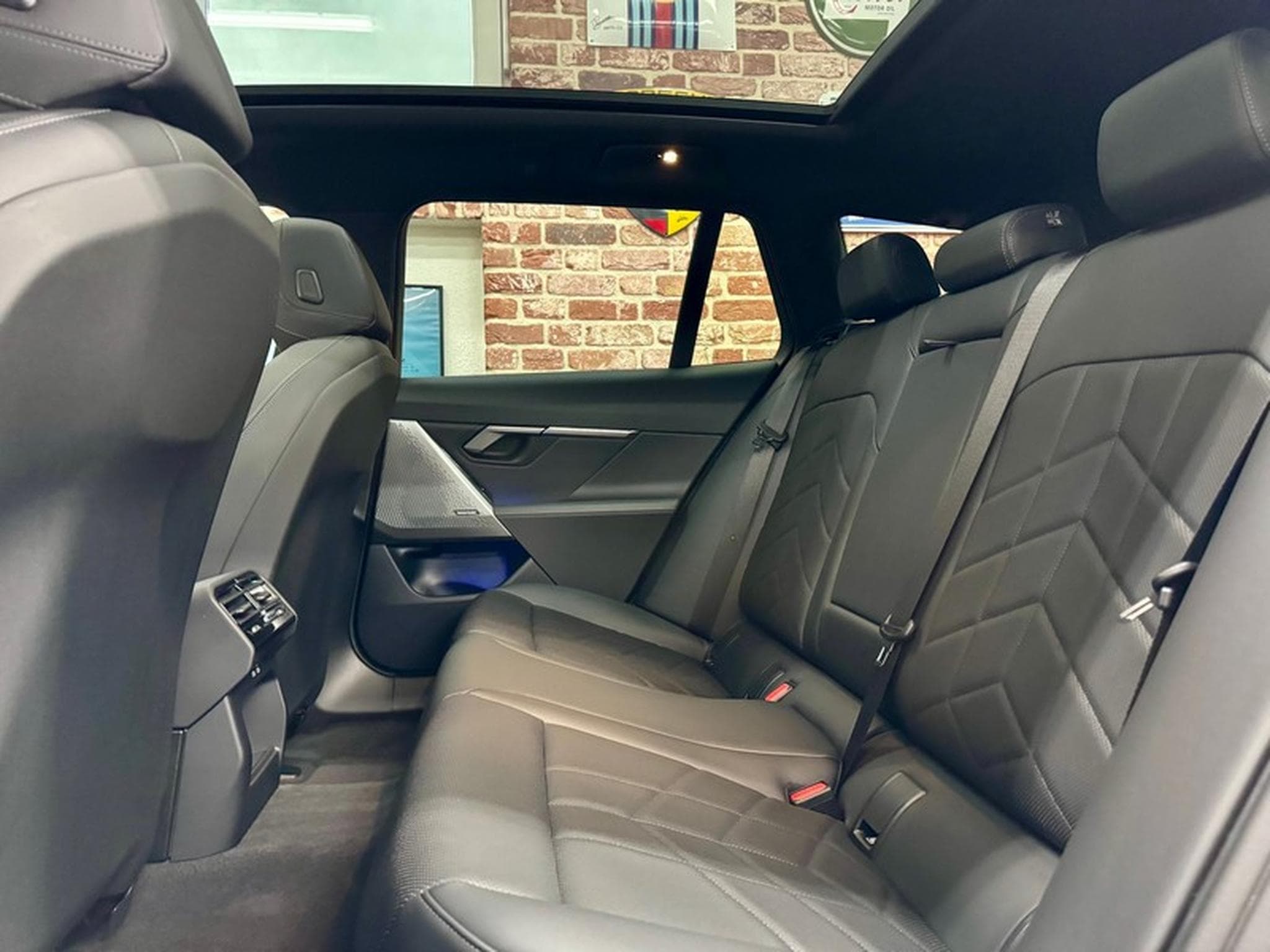 BMW 520 520dA Touring 2.0 197cv Auto xDrive M-SPORT (2025) - Photo 6