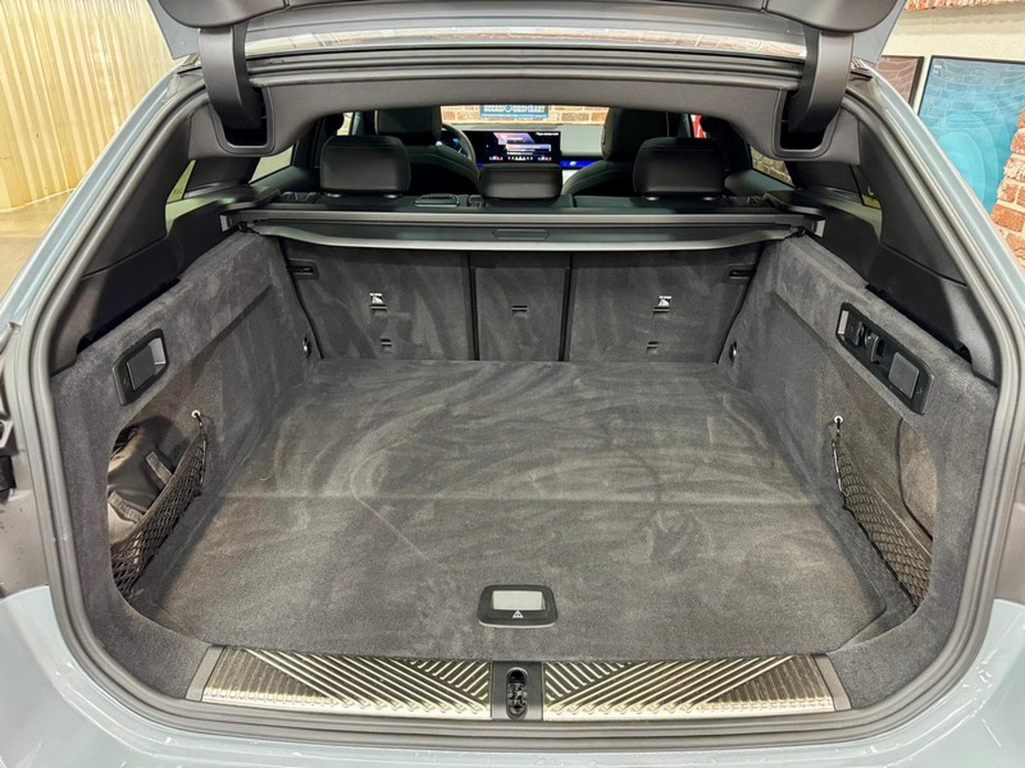 BMW 520 520dA Touring 2.0 197cv Auto xDrive M-SPORT (2025) - Photo 7