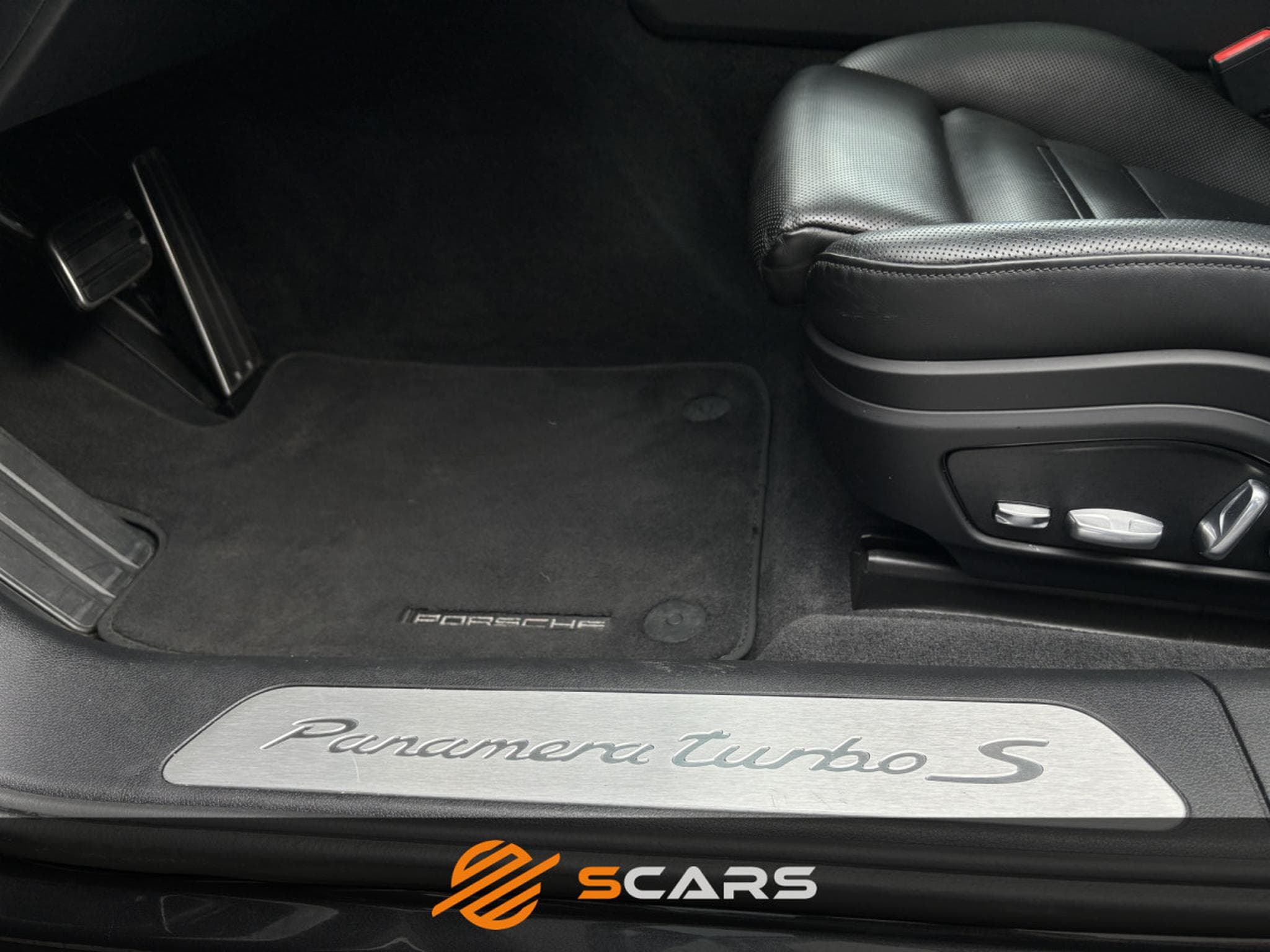 Porsche Panamera Turbo S E-Hybrid Bi-Turbo 4.0 V8 680cv (2017) - Foto 10