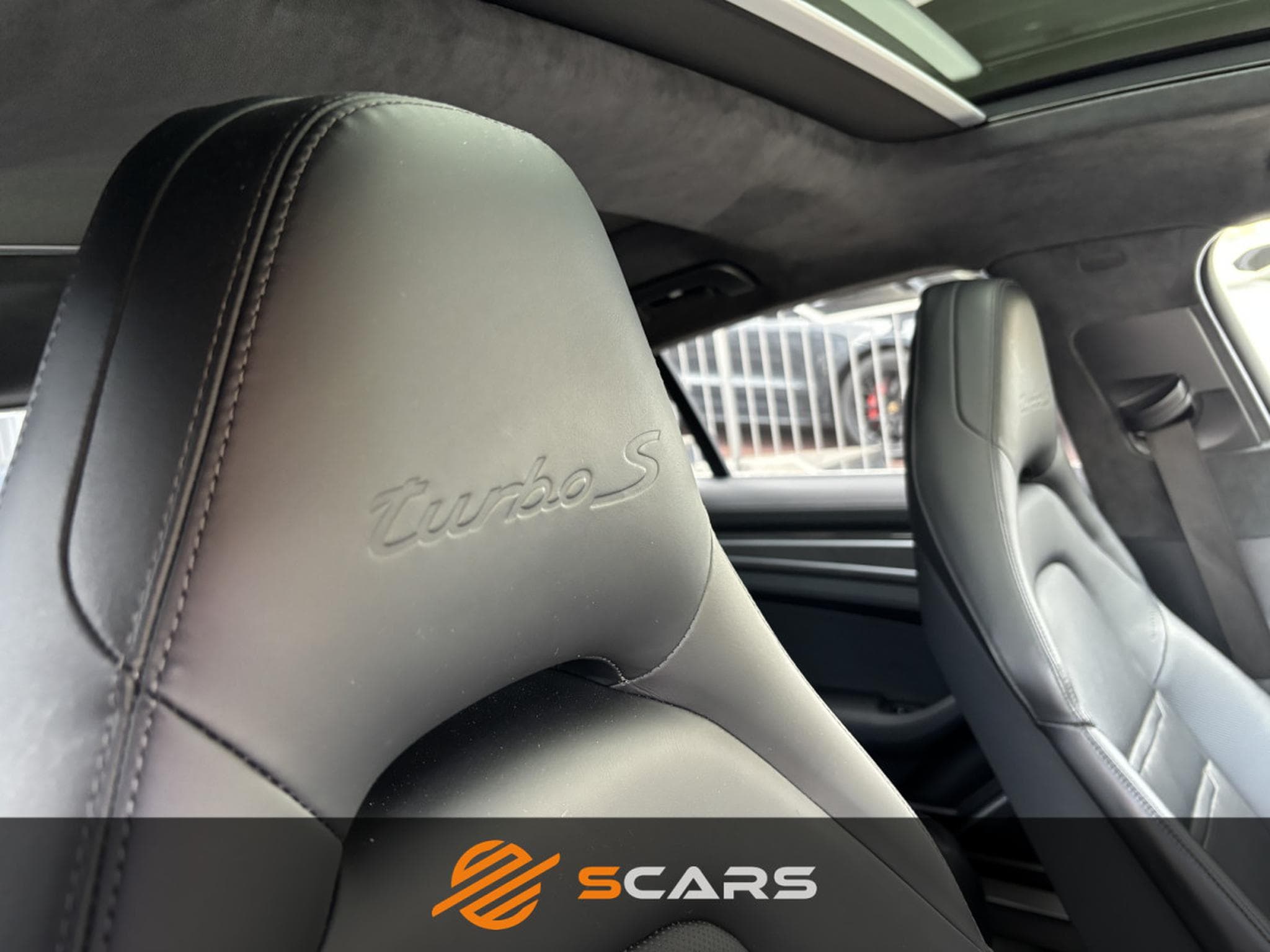 Porsche Panamera Turbo S E-Hybrid Bi-Turbo 4.0 V8 680cv (2017) - Foto 16