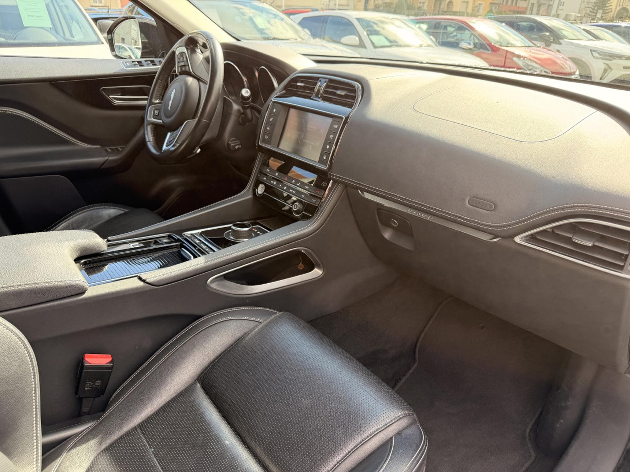 Jaguar F-Pace P250 AWD R sport (2017) - Foto 3