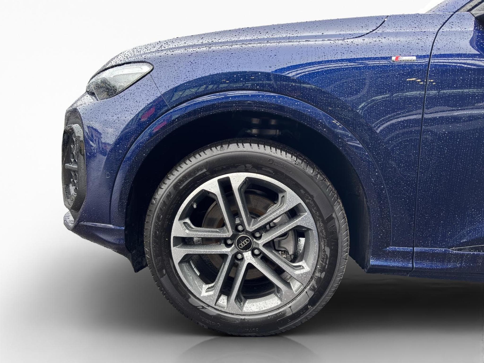 Audi Q5 SUV (2026) - Photo 15