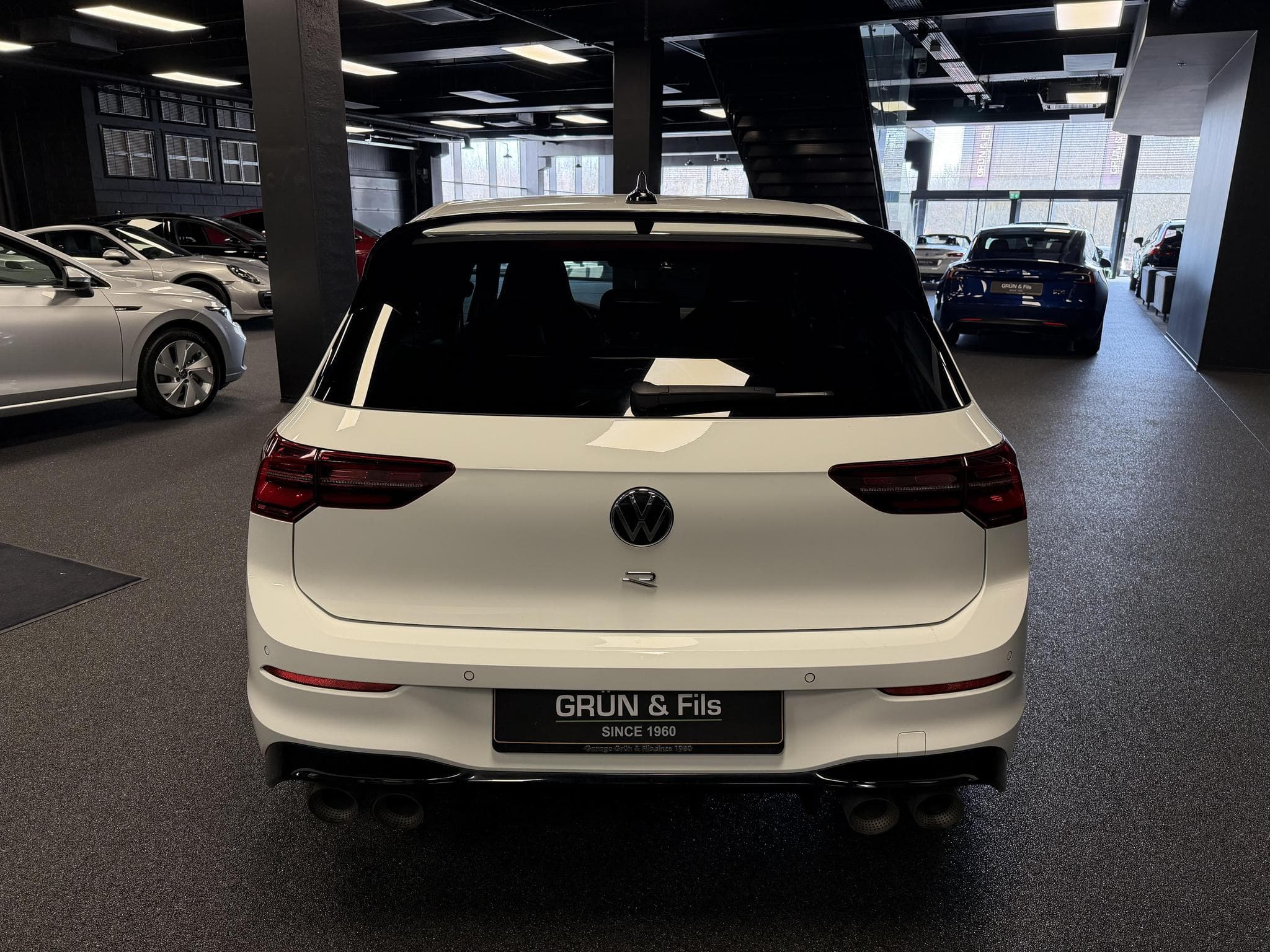 VW Golf VIII R AKRAPOVIC *HK (2021) - Foto 6