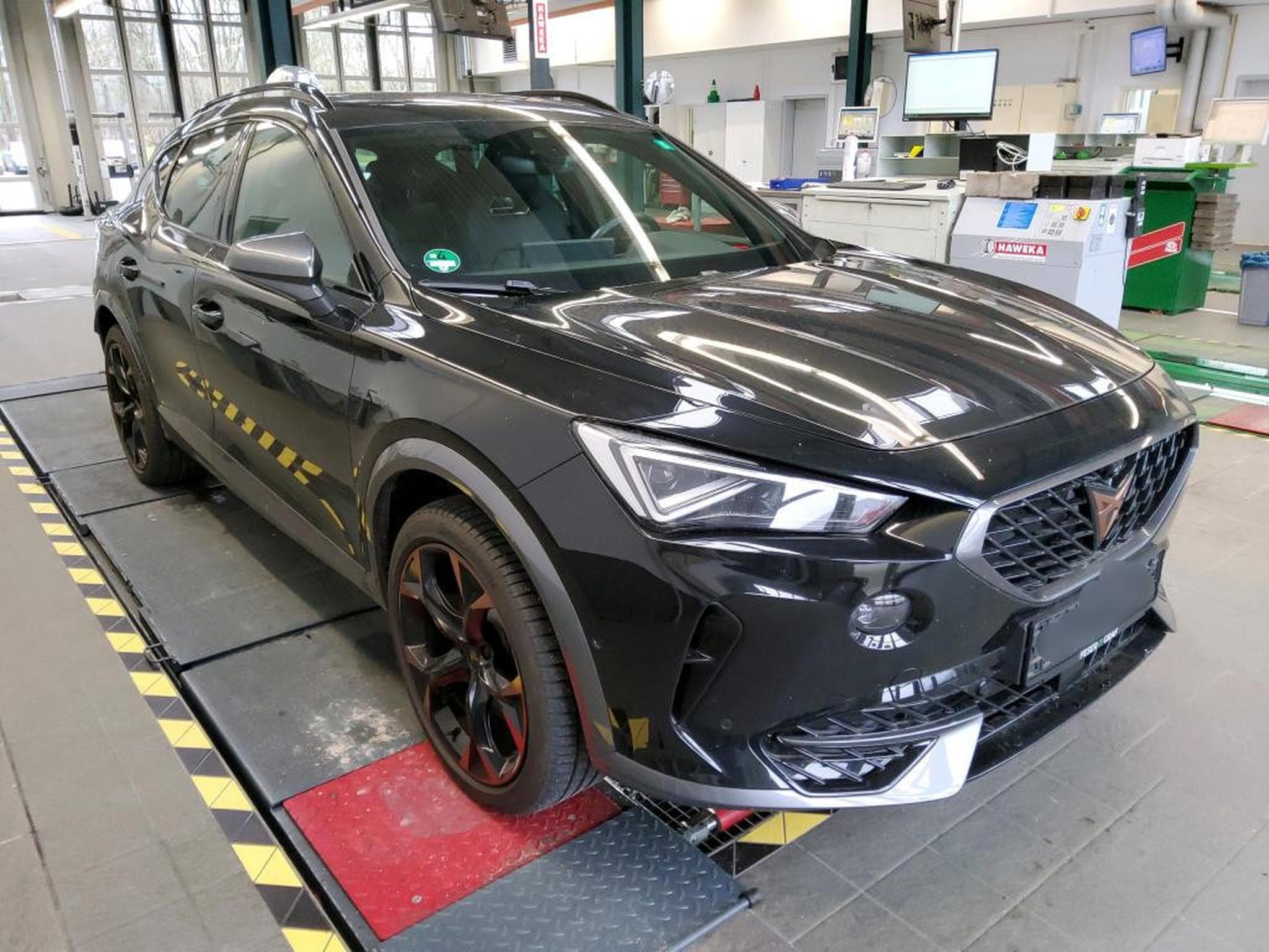 Cupra Formentor VZ 245CV PHEV eHybrid DSG6 * VSS * CUIR** 360° * PANO* ATTEL (2023) - Foto 3