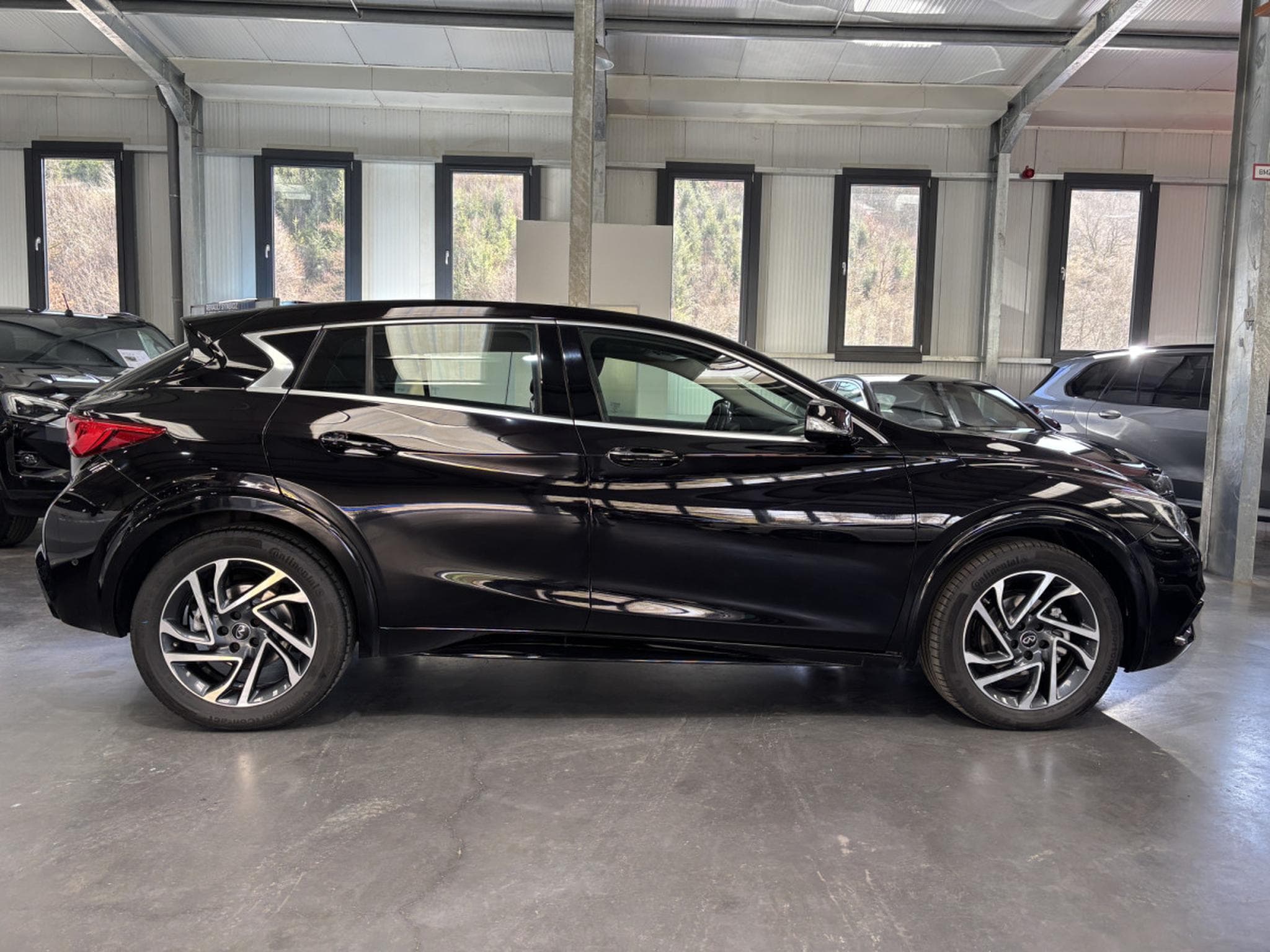 Infiniti Q30 1.6 DCT Sport (2017) - Foto 2