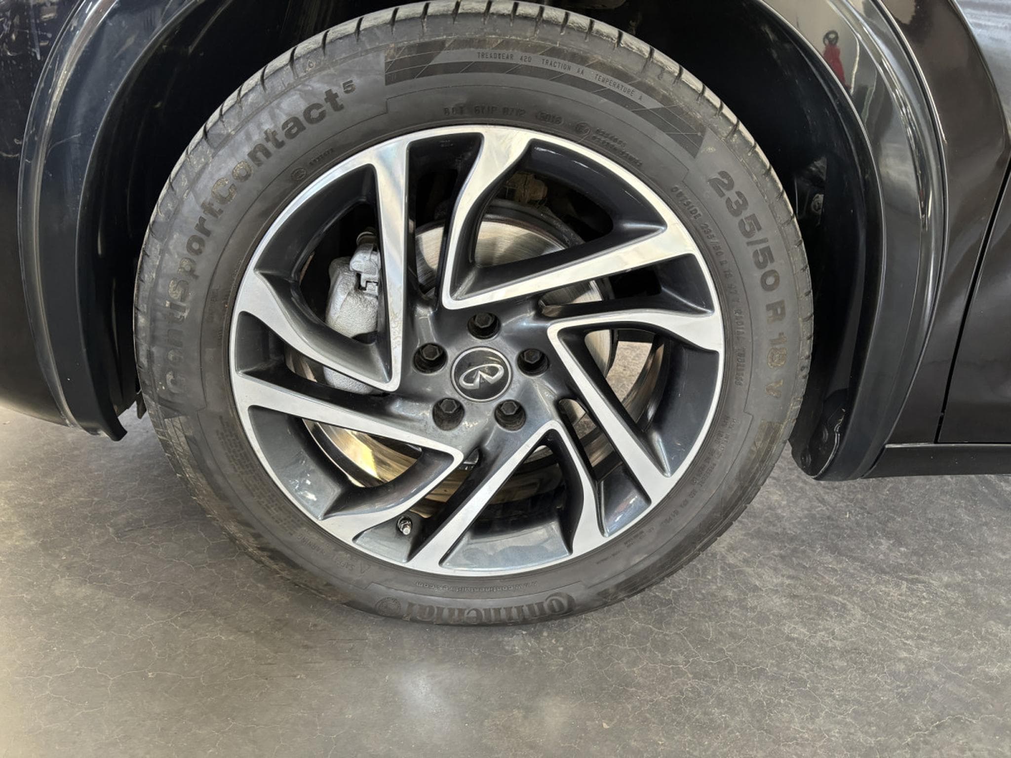 Infiniti Q30 1.6 DCT Sport (2017) - Foto 8