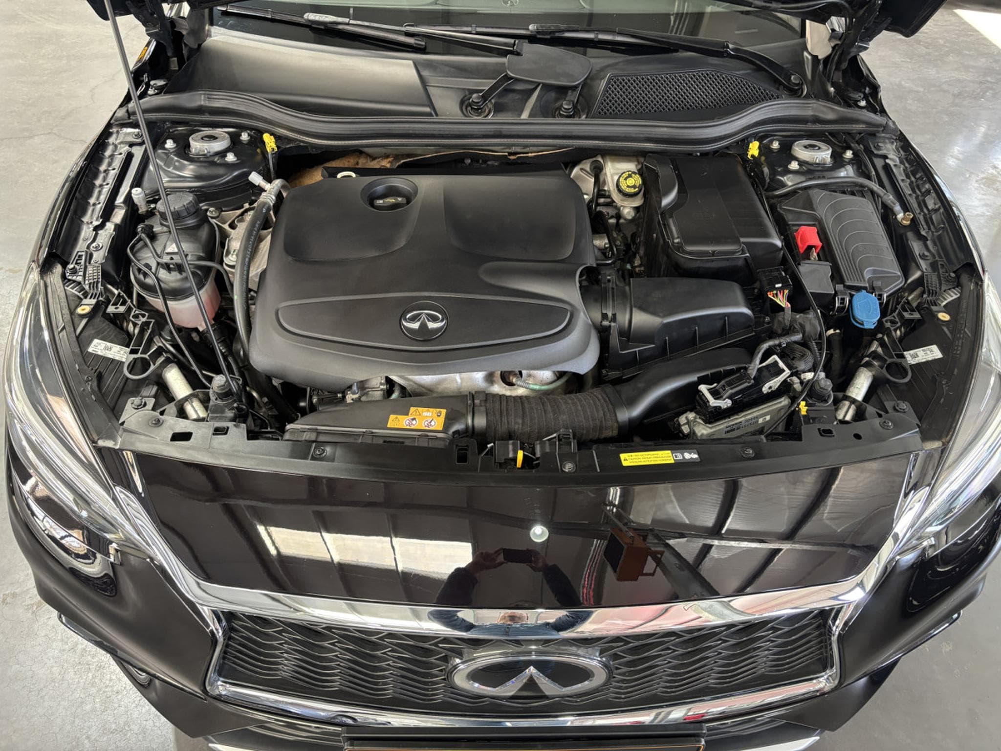 Infiniti Q30 1.6 DCT Sport (2017) - Foto 9