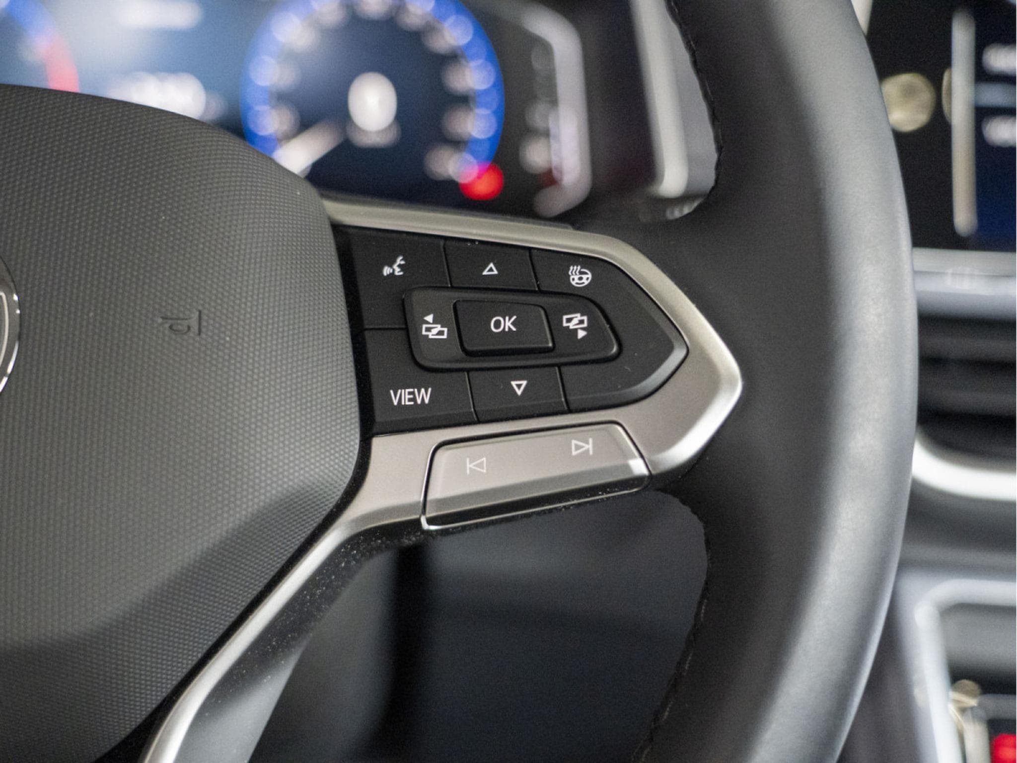 VW T-Roc Style 2.0 TDI 150CV DSG 7 * Sièges Chauffants * Caméra * (2024) - Photo 12