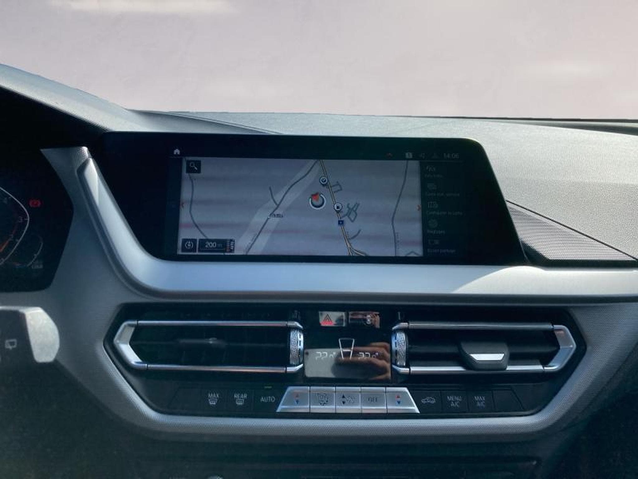 BMW 116 Hatch (2021) - Foto 10