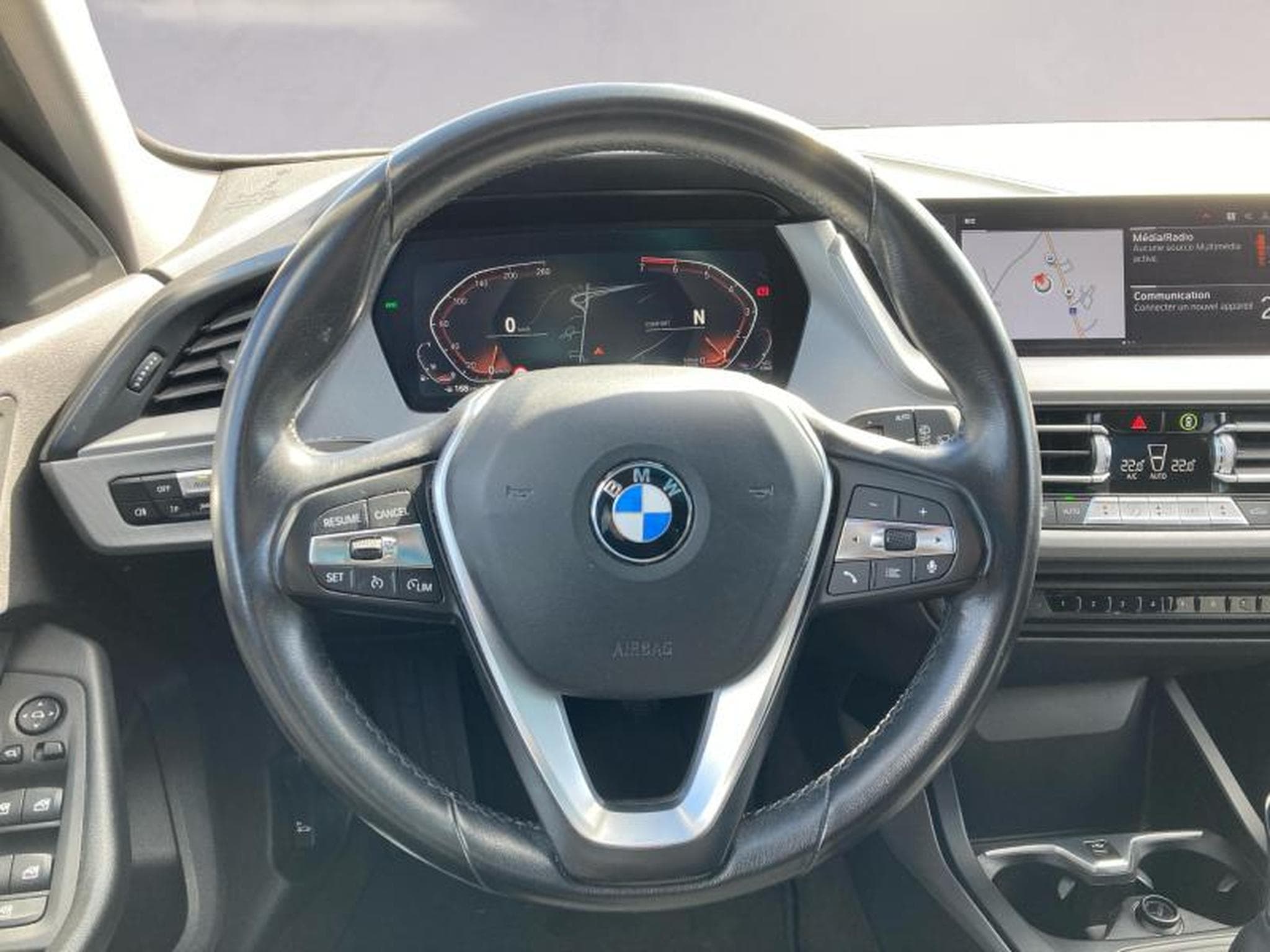 BMW 116 Hatch (2021) - Foto 15