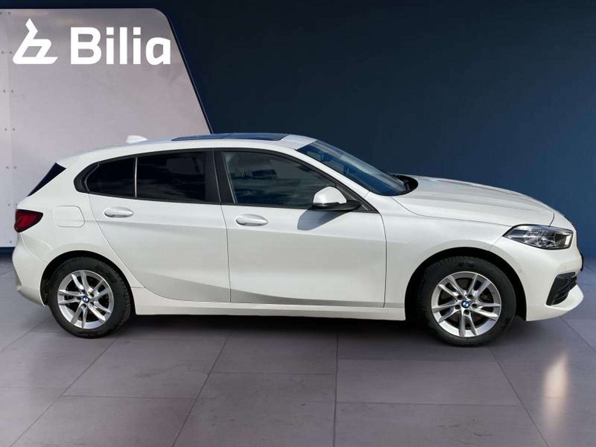 BMW 116 Hatch (2021) - Foto 3