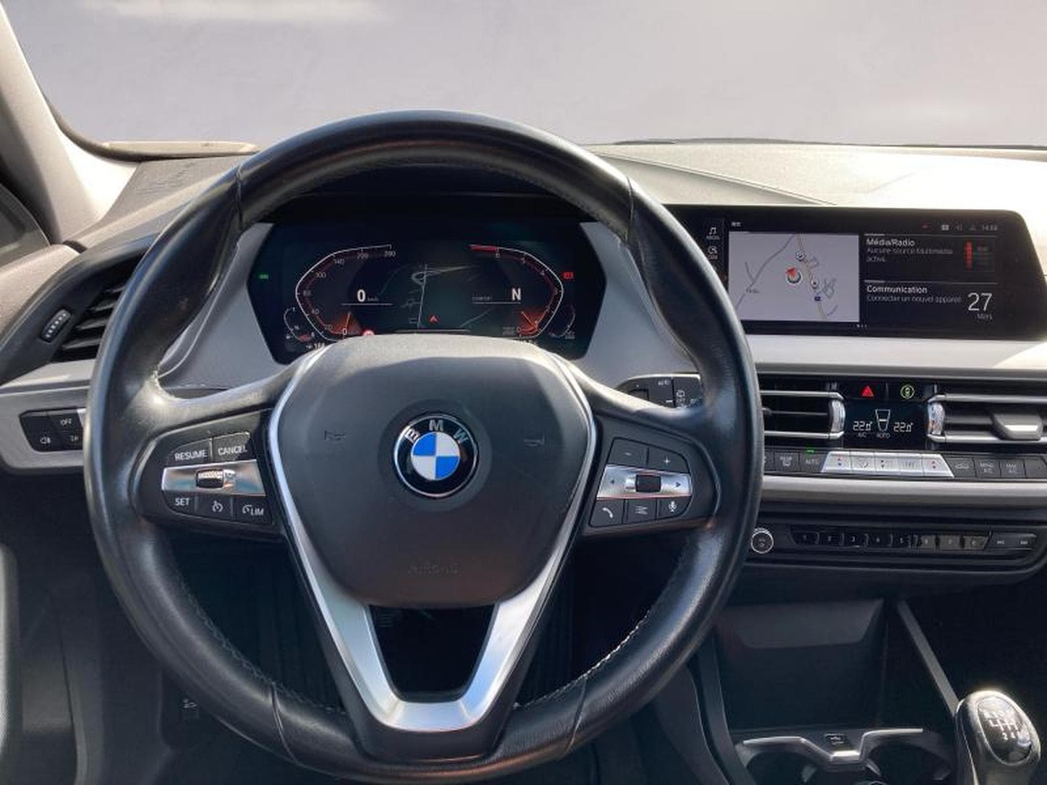 BMW 116 Hatch (2021) - Foto 7